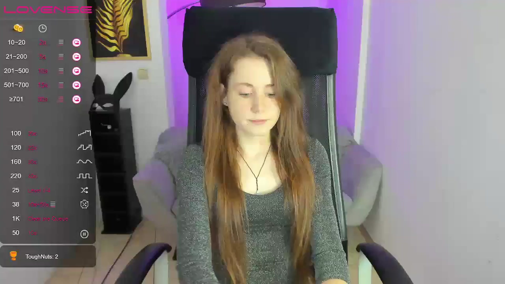 Gallery image thumbnail from Moonshinee's myfreecams stream on, 12/15/2024, 14:39 image 1 of 20