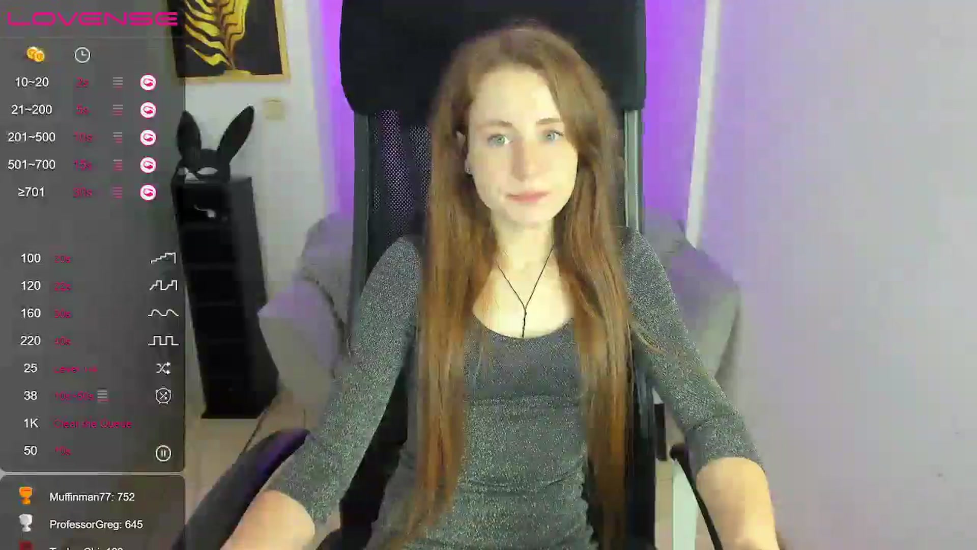 Gallery image thumbnail from Moonshinee's myfreecams stream on, 12/15/2024, 17:14 image 2 of 20