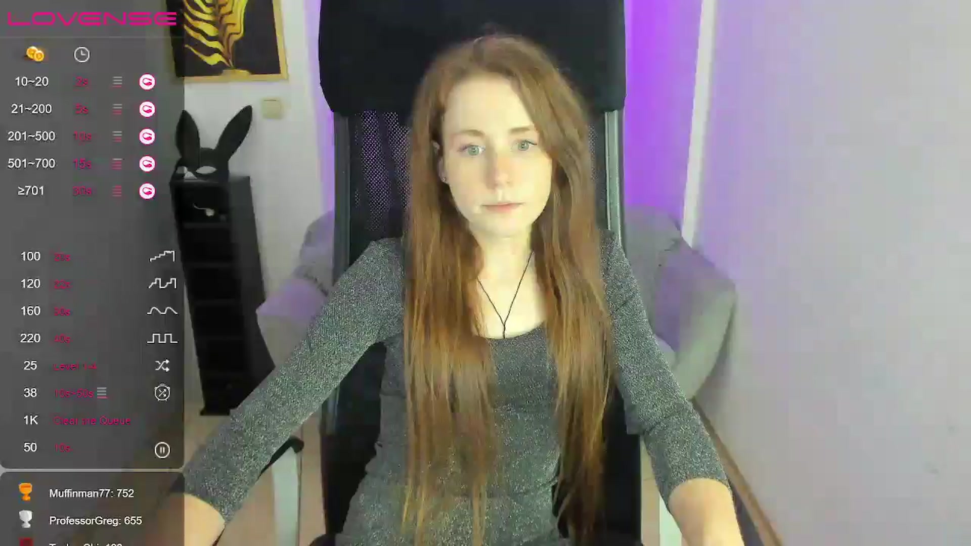 Gallery image thumbnail from Moonshinee's myfreecams stream on, 12/15/2024, 17:32 image 14 of 20