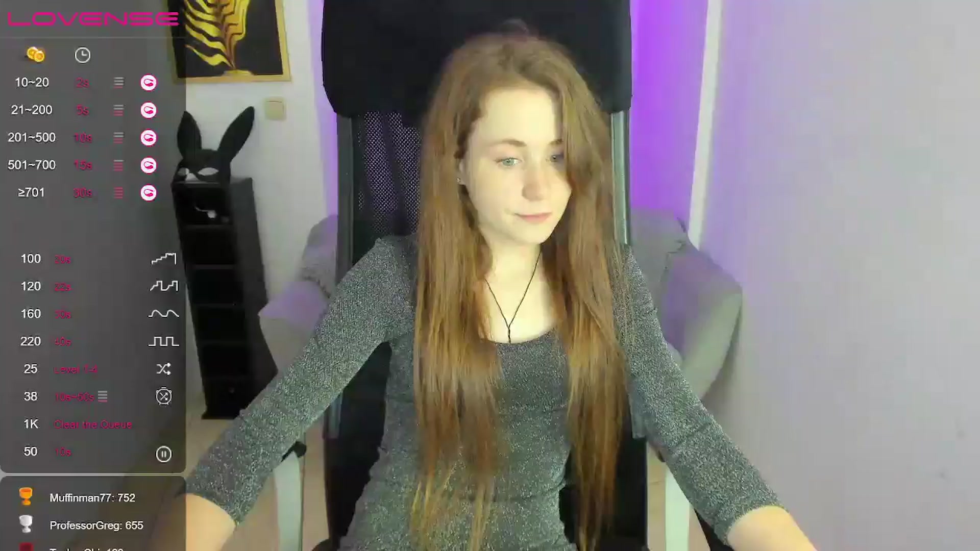Gallery image thumbnail from Moonshinee's myfreecams stream on, 12/15/2024, 17:32 image 12 of 20