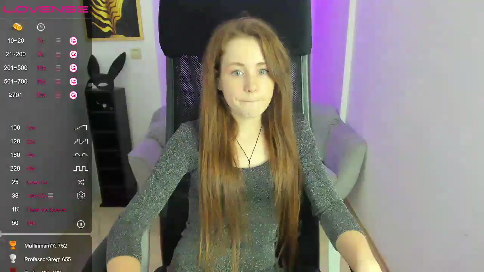 Gallery image thumbnail from Moonshinee's myfreecams stream on, 12/15/2024, 17:32 image 20 of 20
