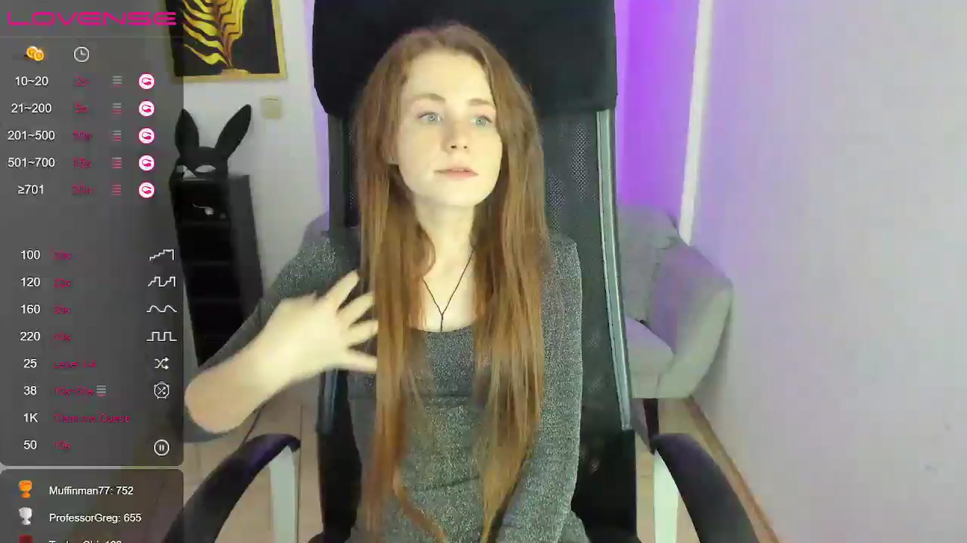 Gallery image thumbnail from Moonshinee's myfreecams stream on, 12/15/2024, 17:43 image 20 of 20