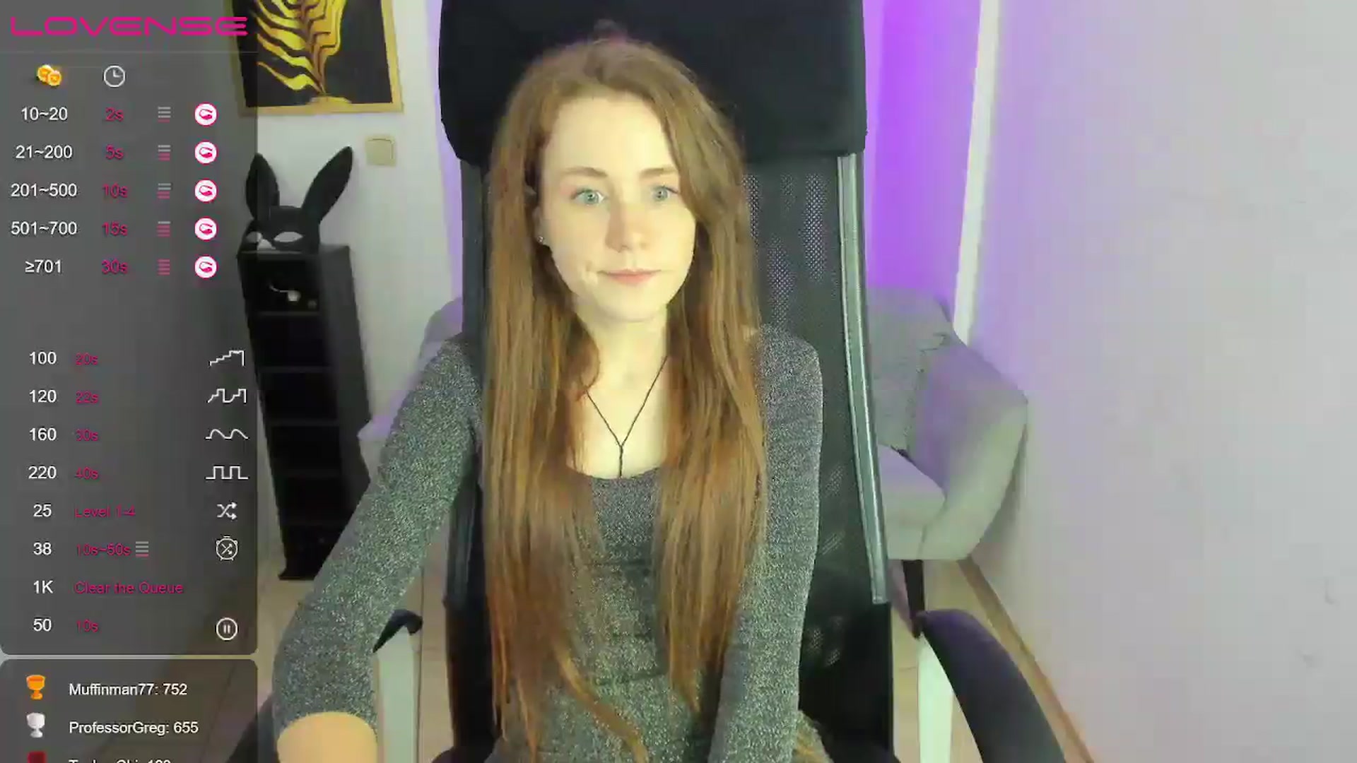 Gallery image thumbnail from Moonshinee's myfreecams stream on, 12/15/2024, 17:43 image 16 of 20