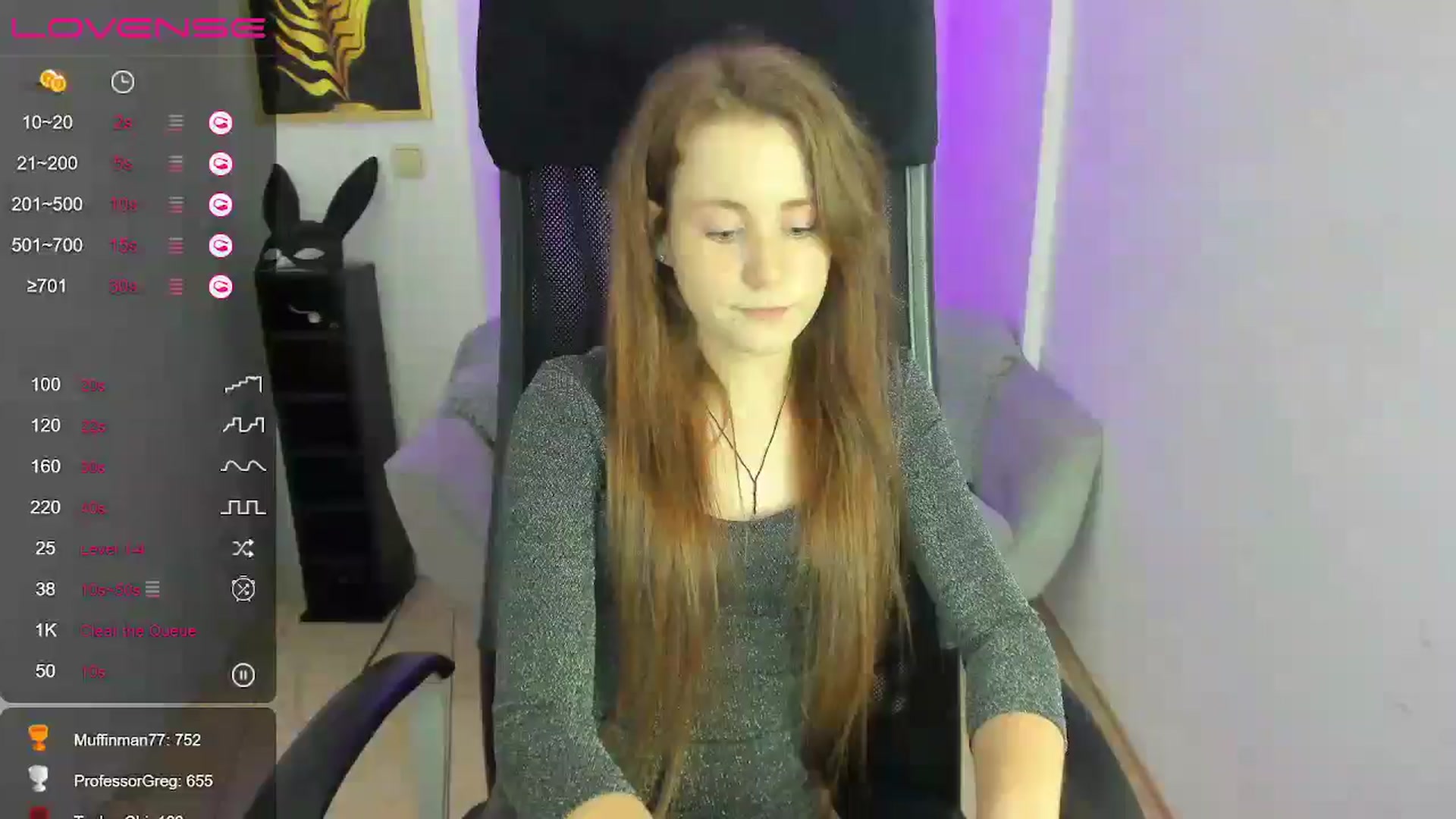 Gallery image thumbnail from Moonshinee's myfreecams stream on, 12/15/2024, 19:04 image 11 of 20