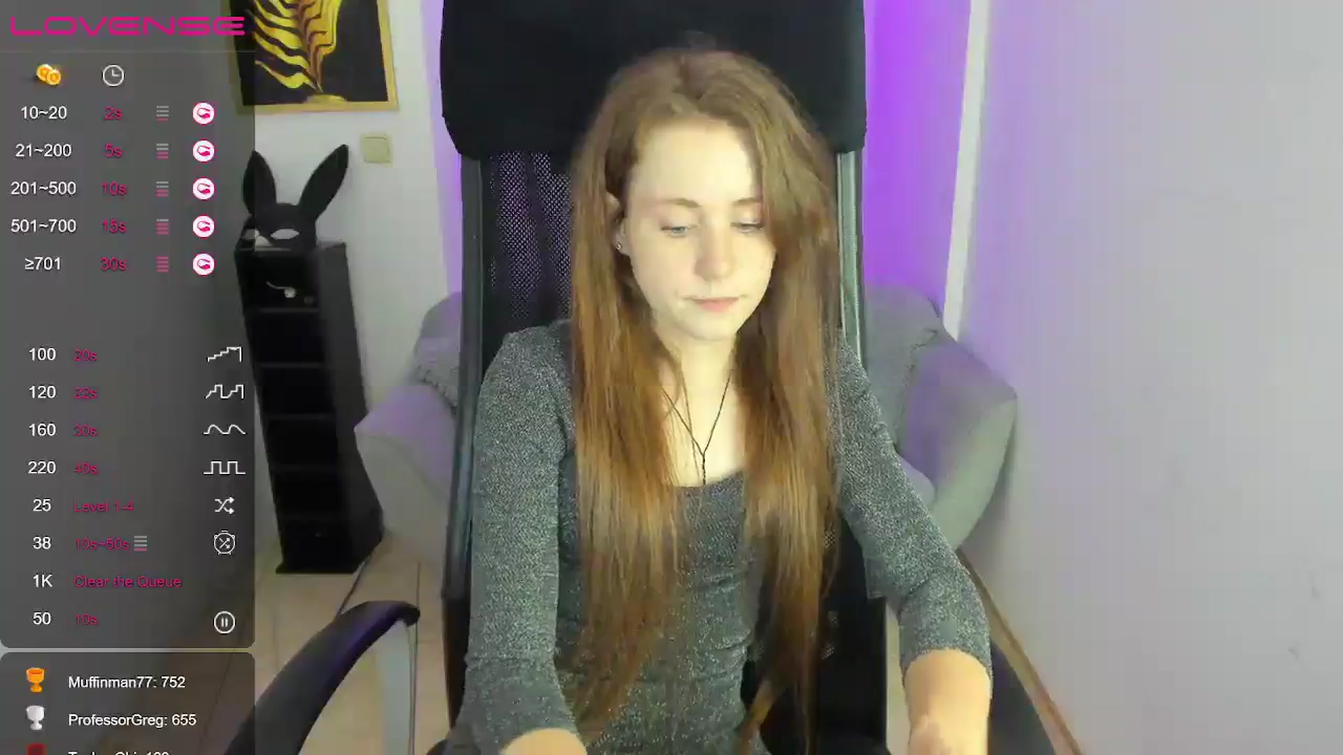 Gallery image thumbnail from Moonshinee's myfreecams stream on, 12/15/2024, 19:04 image 10 of 20