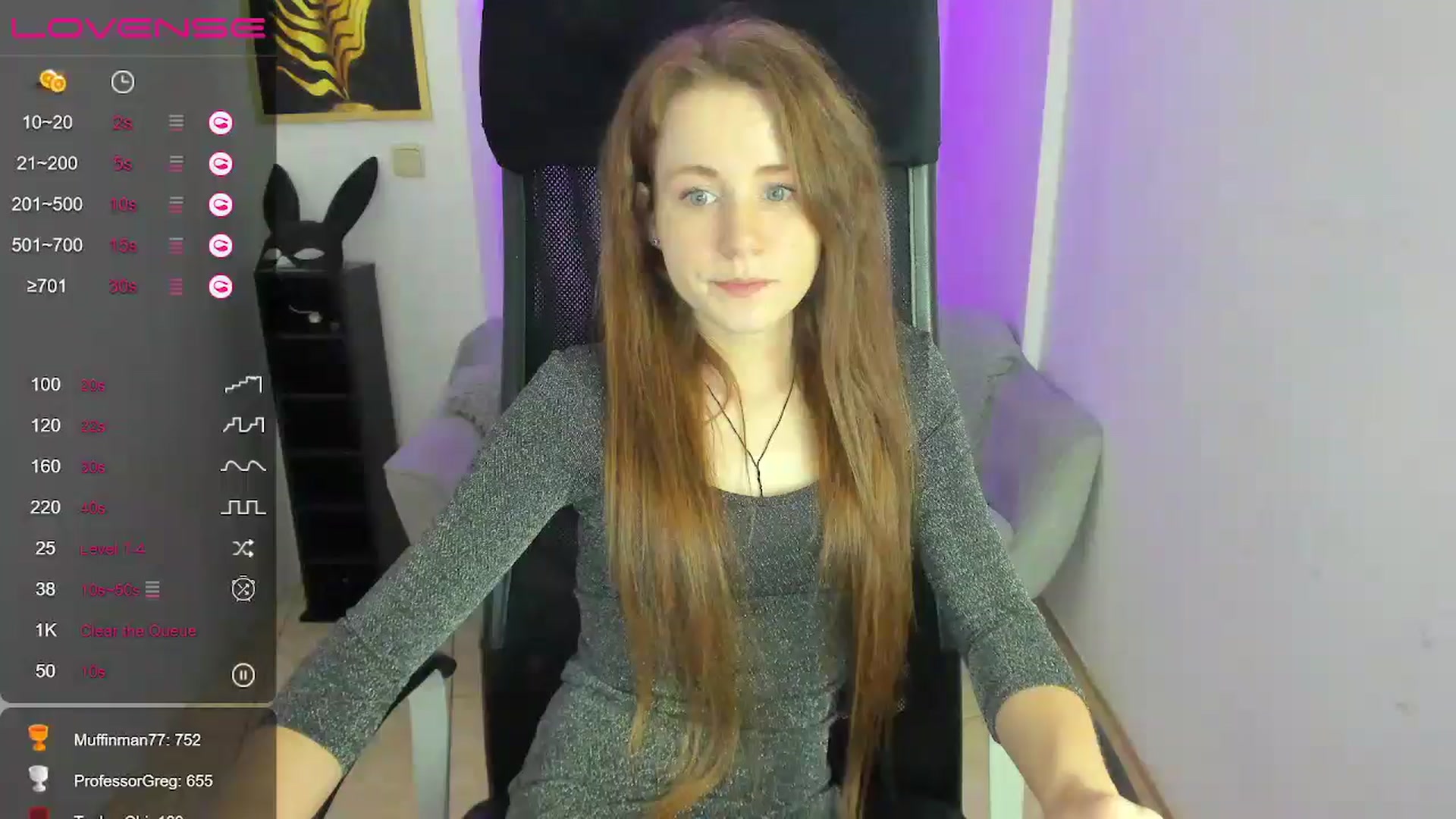 Gallery image thumbnail from Moonshinee's myfreecams stream on, 12/15/2024, 19:04 image 7 of 20