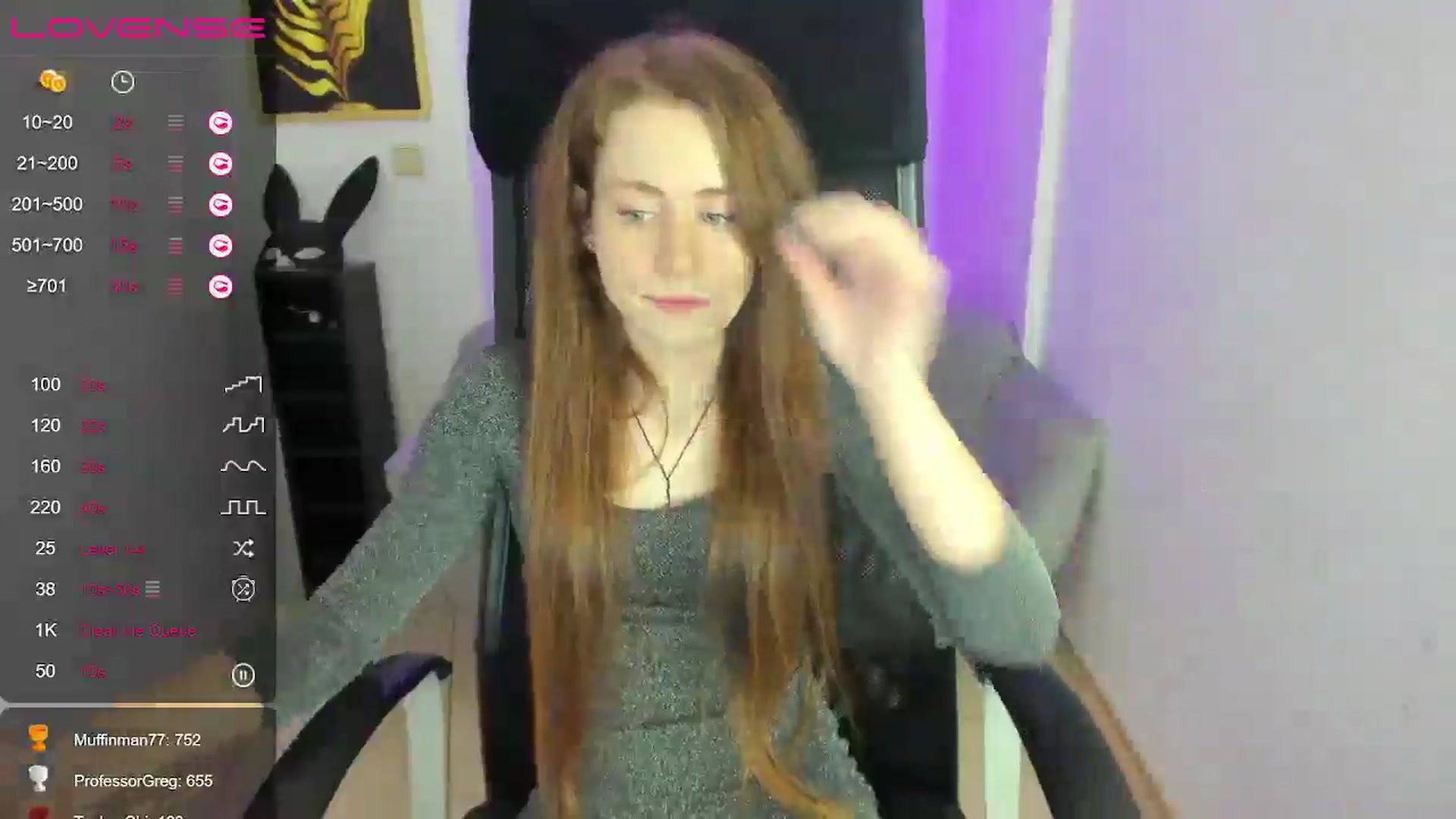 Gallery image thumbnail from Moonshinee's myfreecams stream on, 12/15/2024, 19:04 image 5 of 20