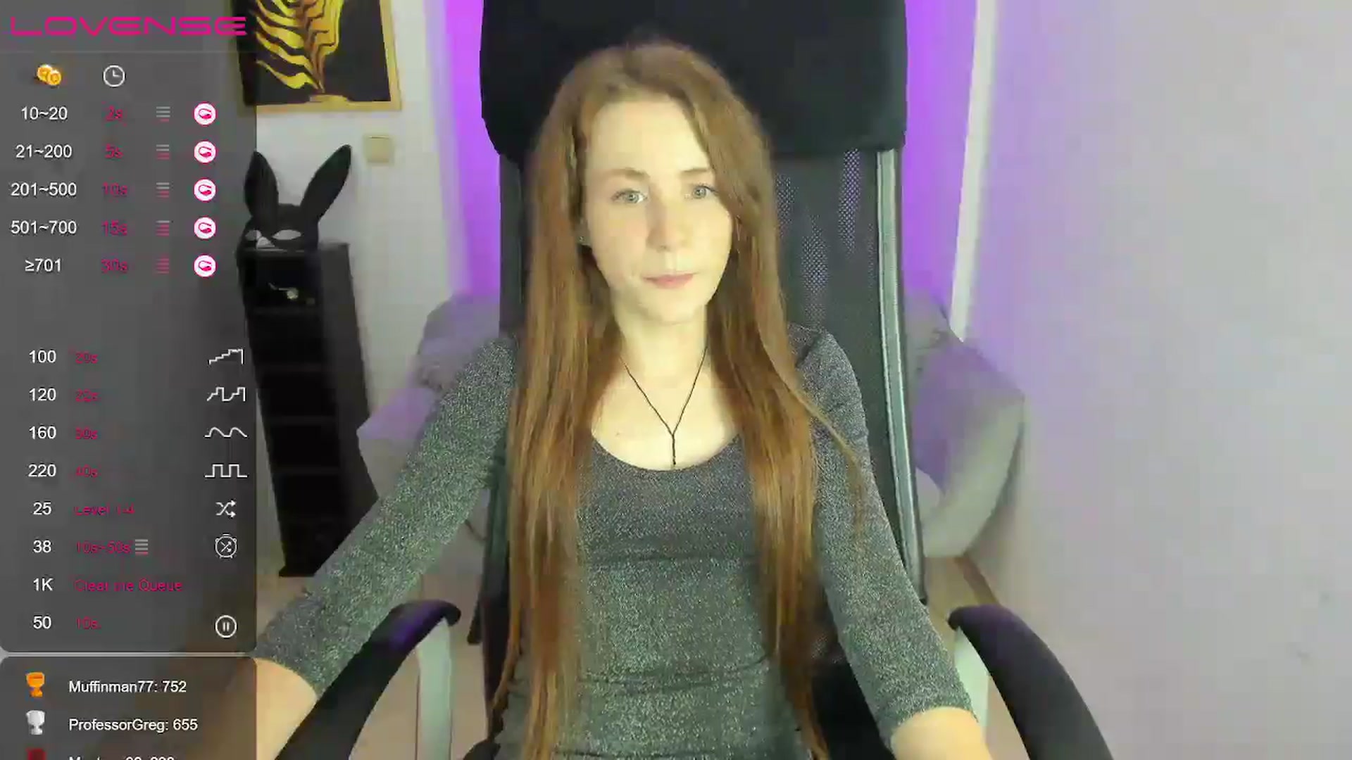 Gallery image thumbnail from Moonshinee's myfreecams stream on, 12/15/2024, 19:45 image 3 of 20