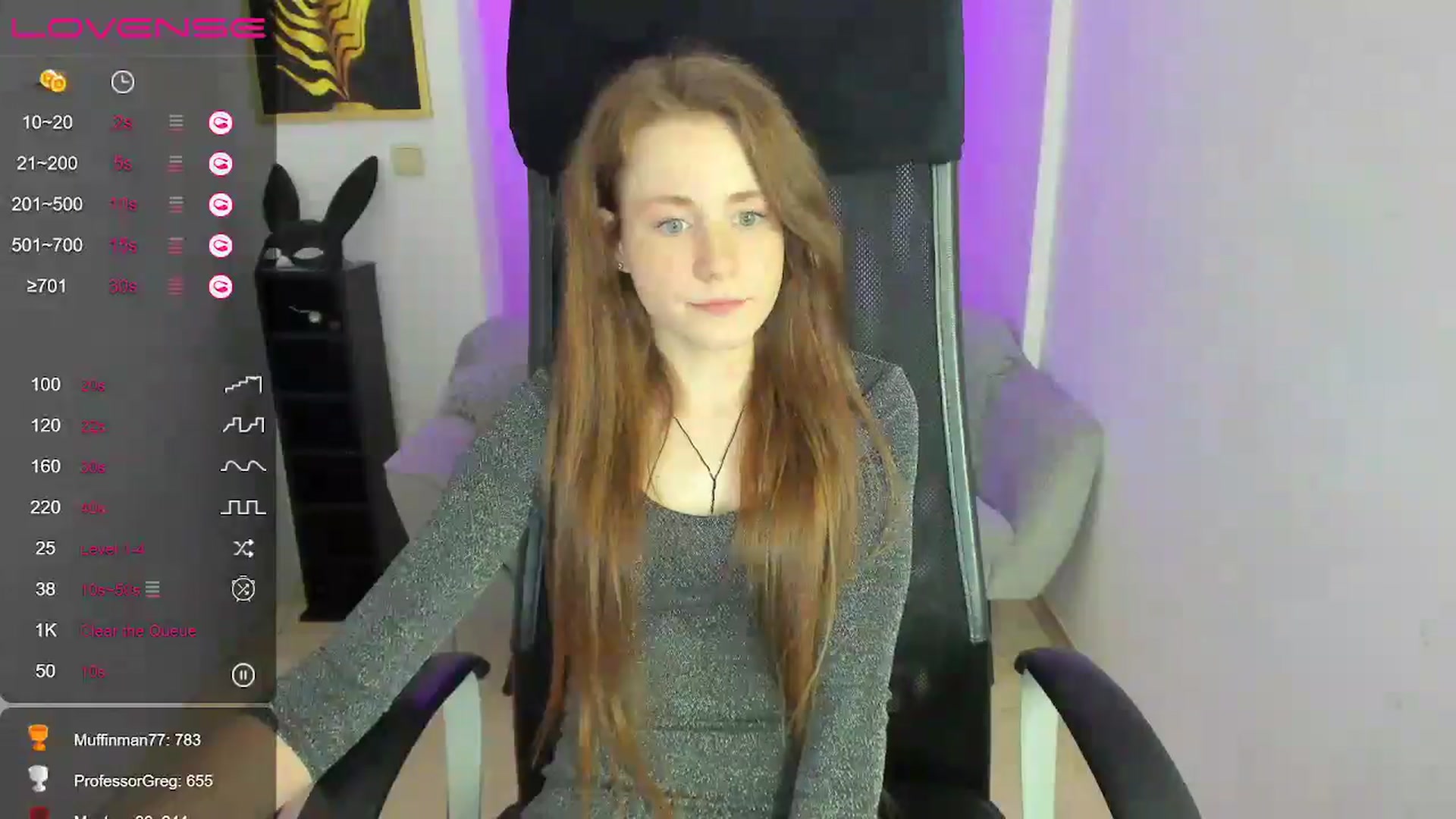 Gallery image thumbnail from Moonshinee's myfreecams stream on, 12/15/2024, 19:45 image 9 of 20