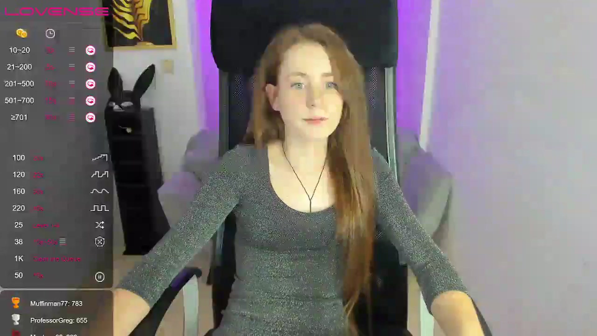 Gallery image thumbnail from Moonshinee's myfreecams stream on, 12/15/2024, 19:45 image 16 of 20