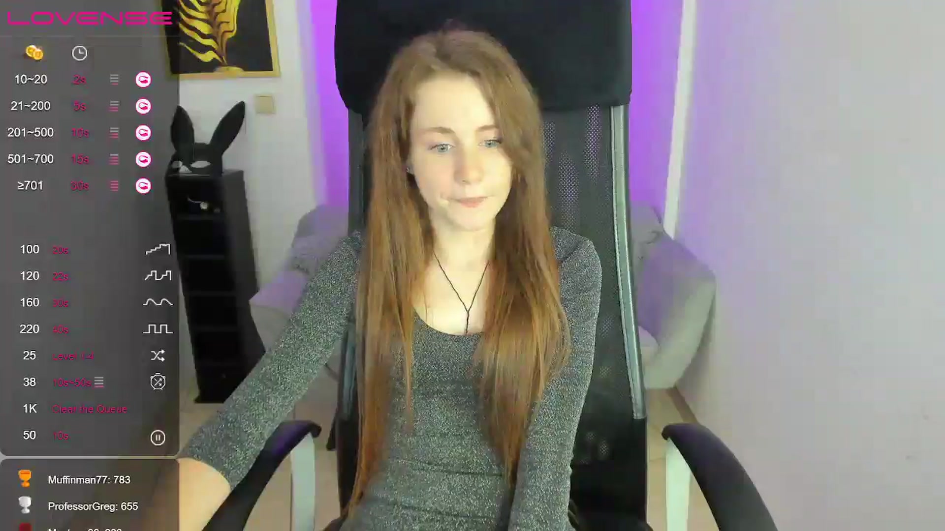Gallery image thumbnail from Moonshinee's myfreecams stream on, 12/15/2024, 19:45 image 18 of 20