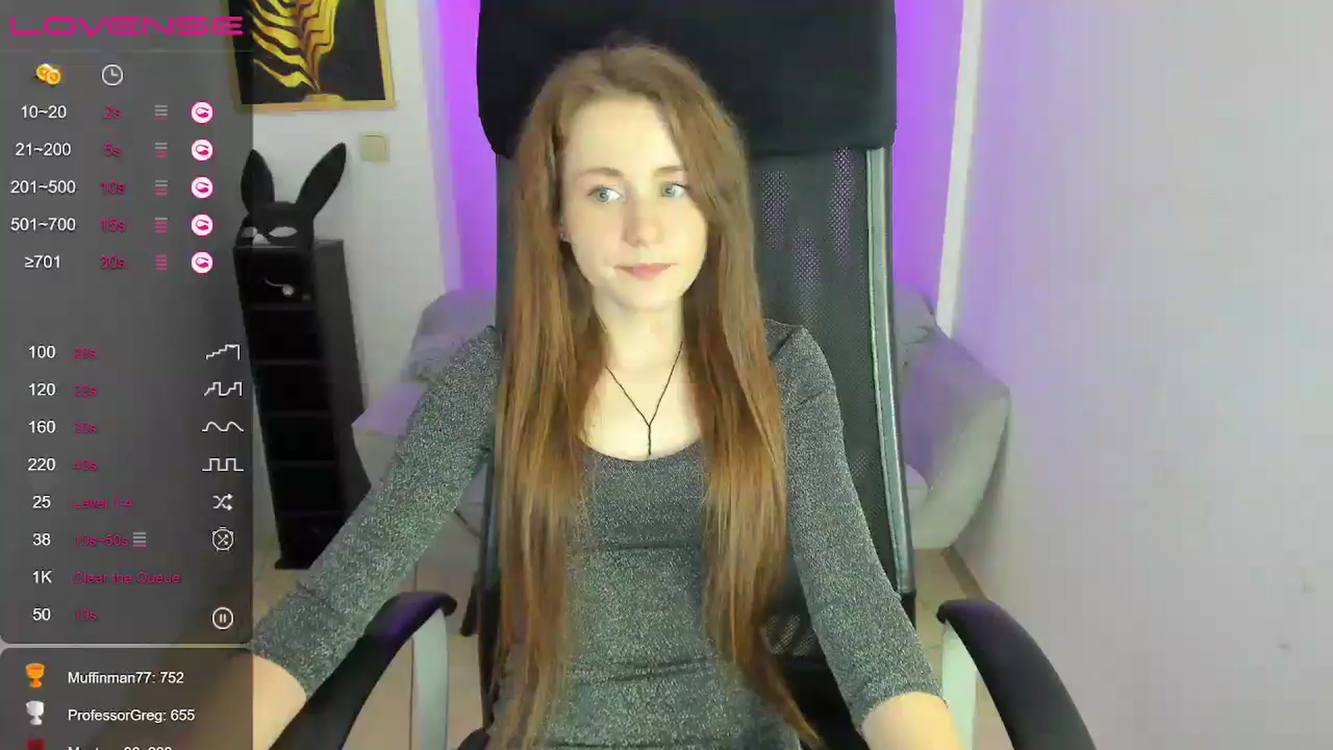 Gallery image thumbnail from Moonshinee's myfreecams stream on, 12/15/2024, 19:45 image 4 of 20