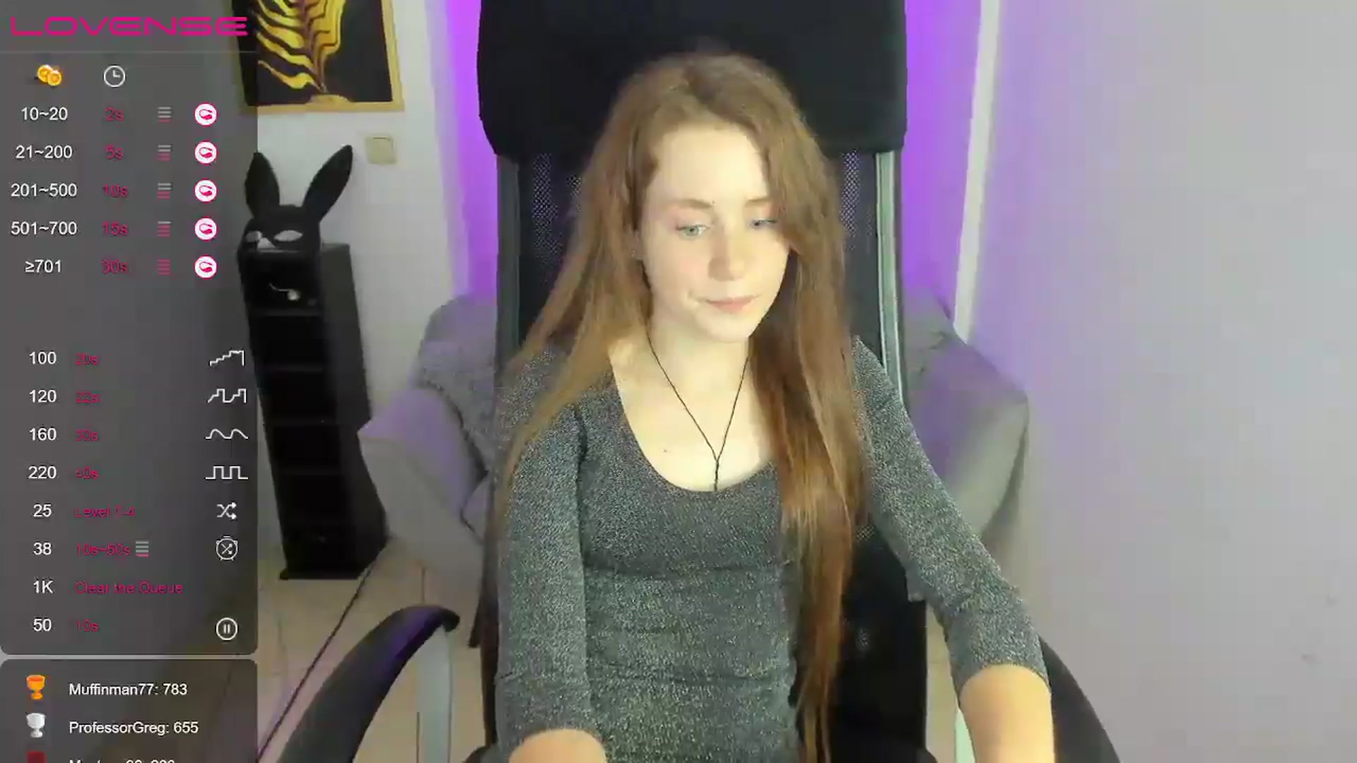Gallery image thumbnail from Moonshinee's myfreecams stream on, 12/15/2024, 19:45 image 15 of 20