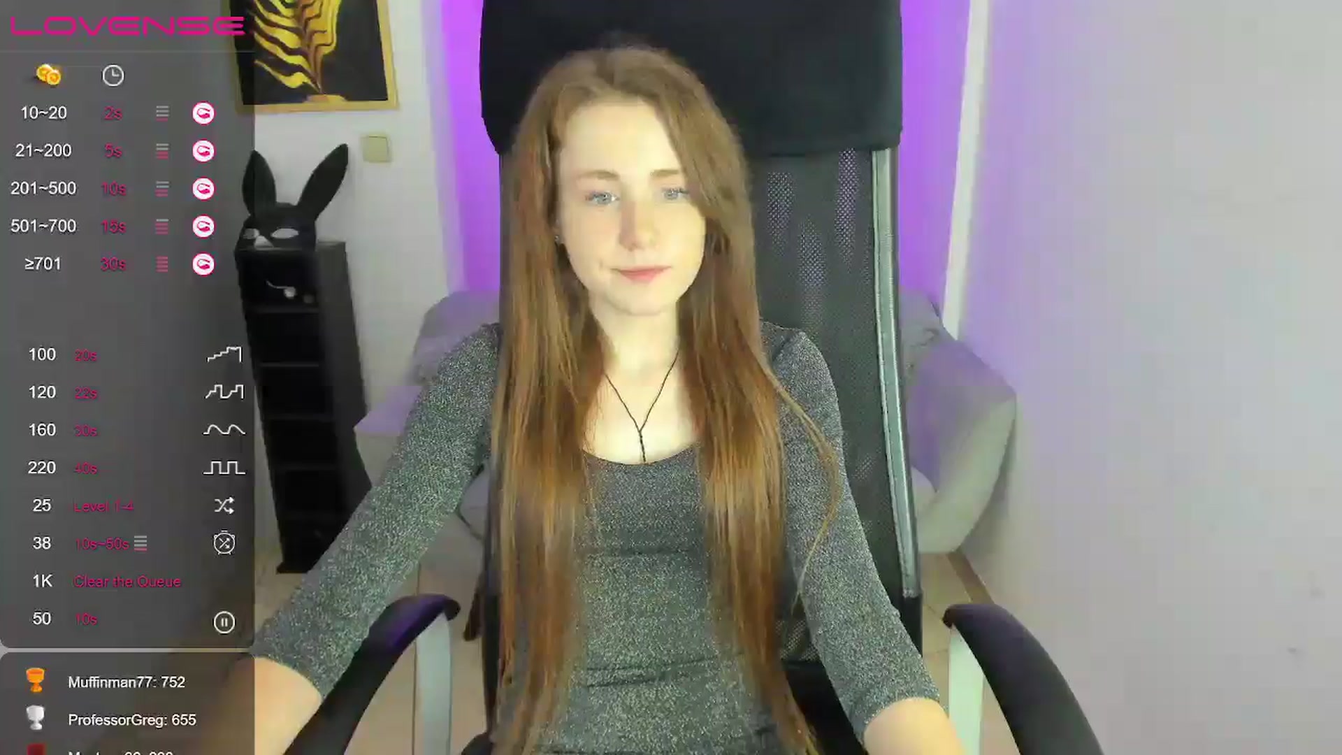 Gallery image thumbnail from Moonshinee's myfreecams stream on, 12/15/2024, 19:45 image 5 of 20