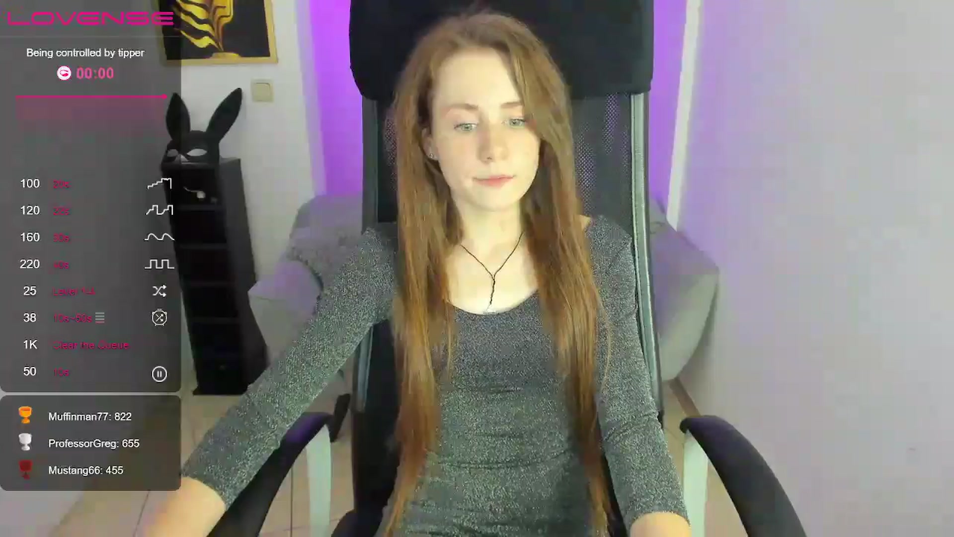 Gallery image thumbnail from Moonshinee's myfreecams stream on, 12/15/2024, 21:06 image 4 of 20