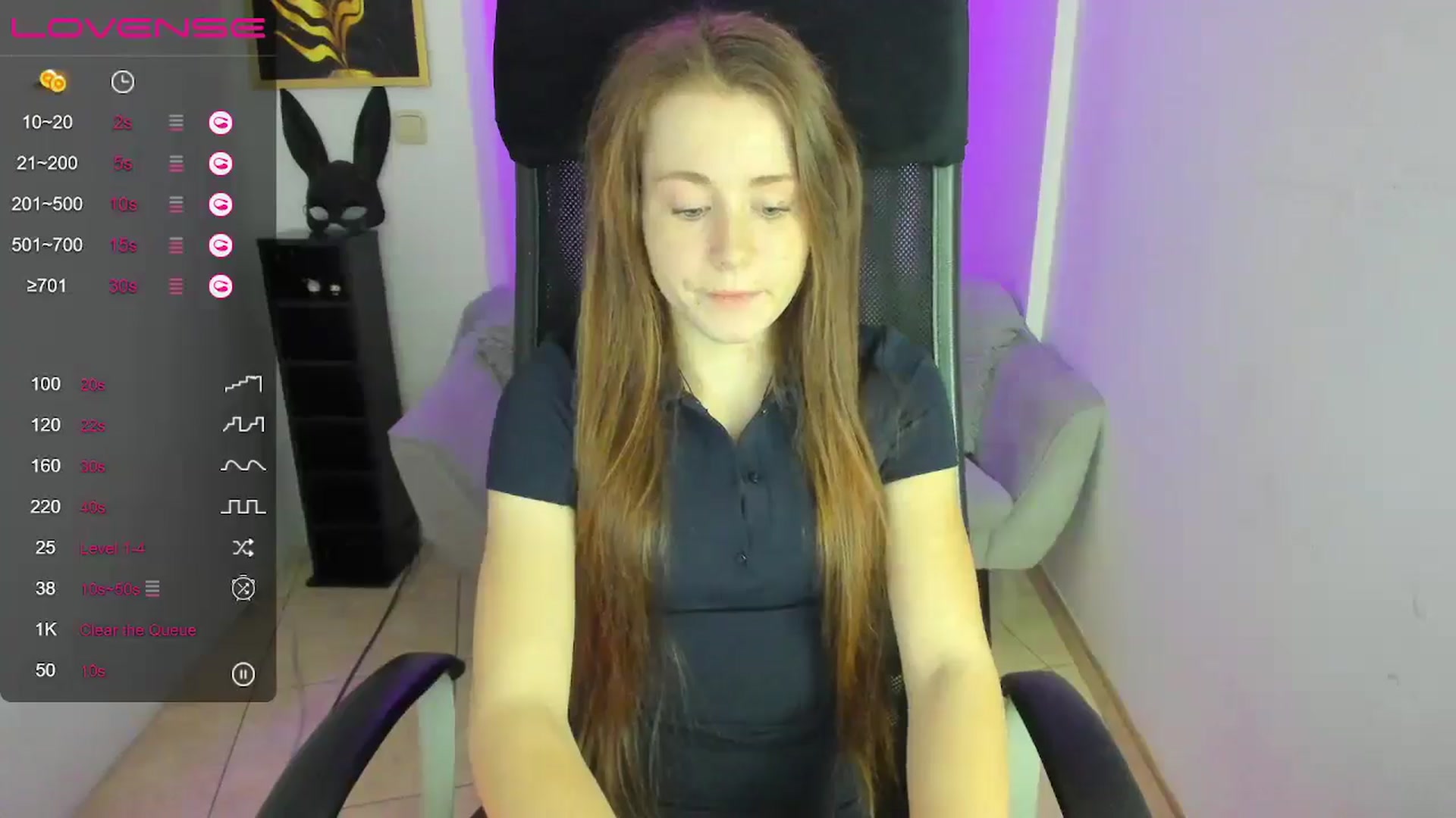 Gallery image thumbnail from Moonshinee's myfreecams stream on, 12/19/2024, 14:42 image 2 of 20