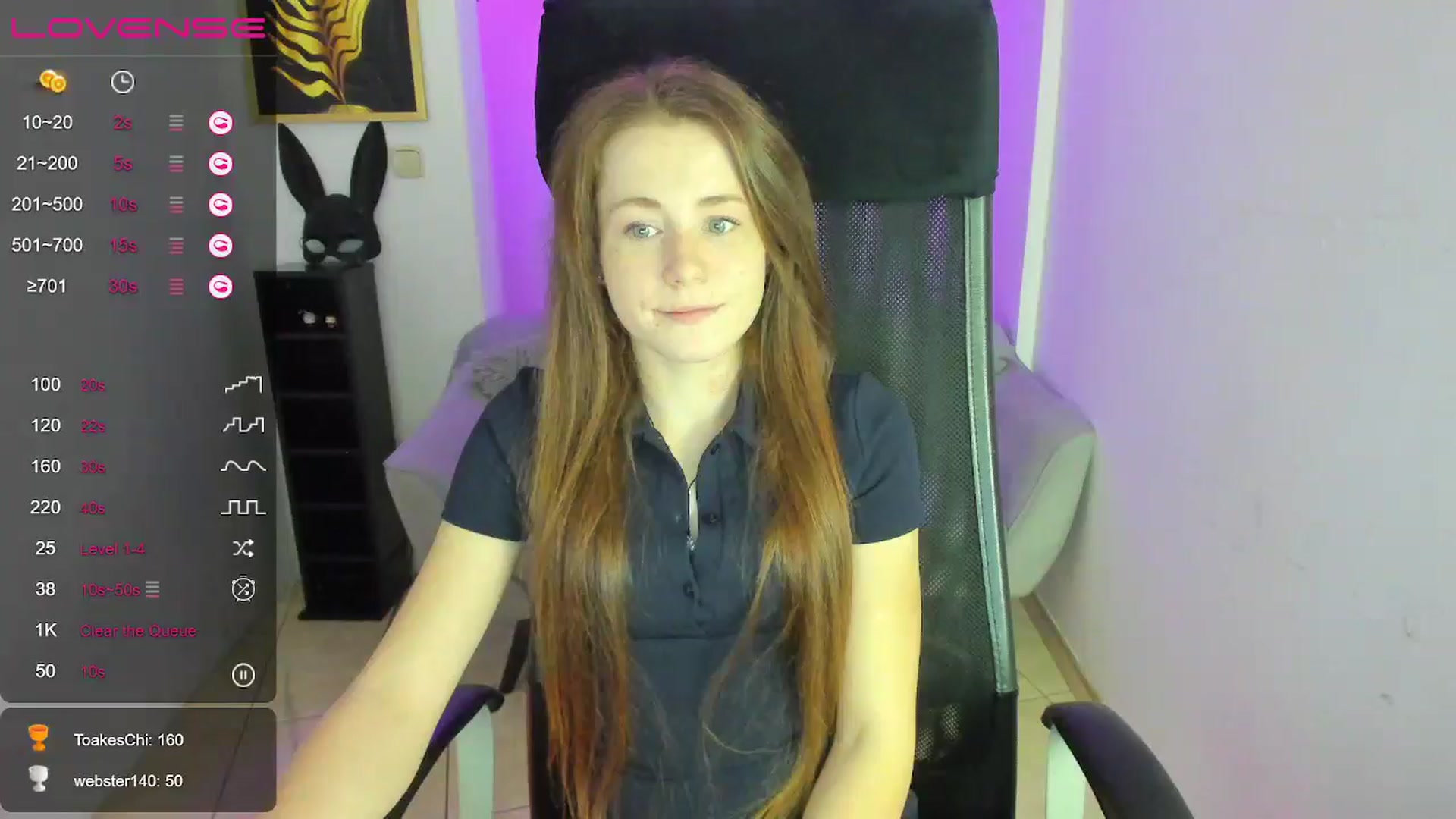 Gallery image thumbnail from Moonshinee's myfreecams stream on, 12/19/2024, 16:39 image 13 of 20