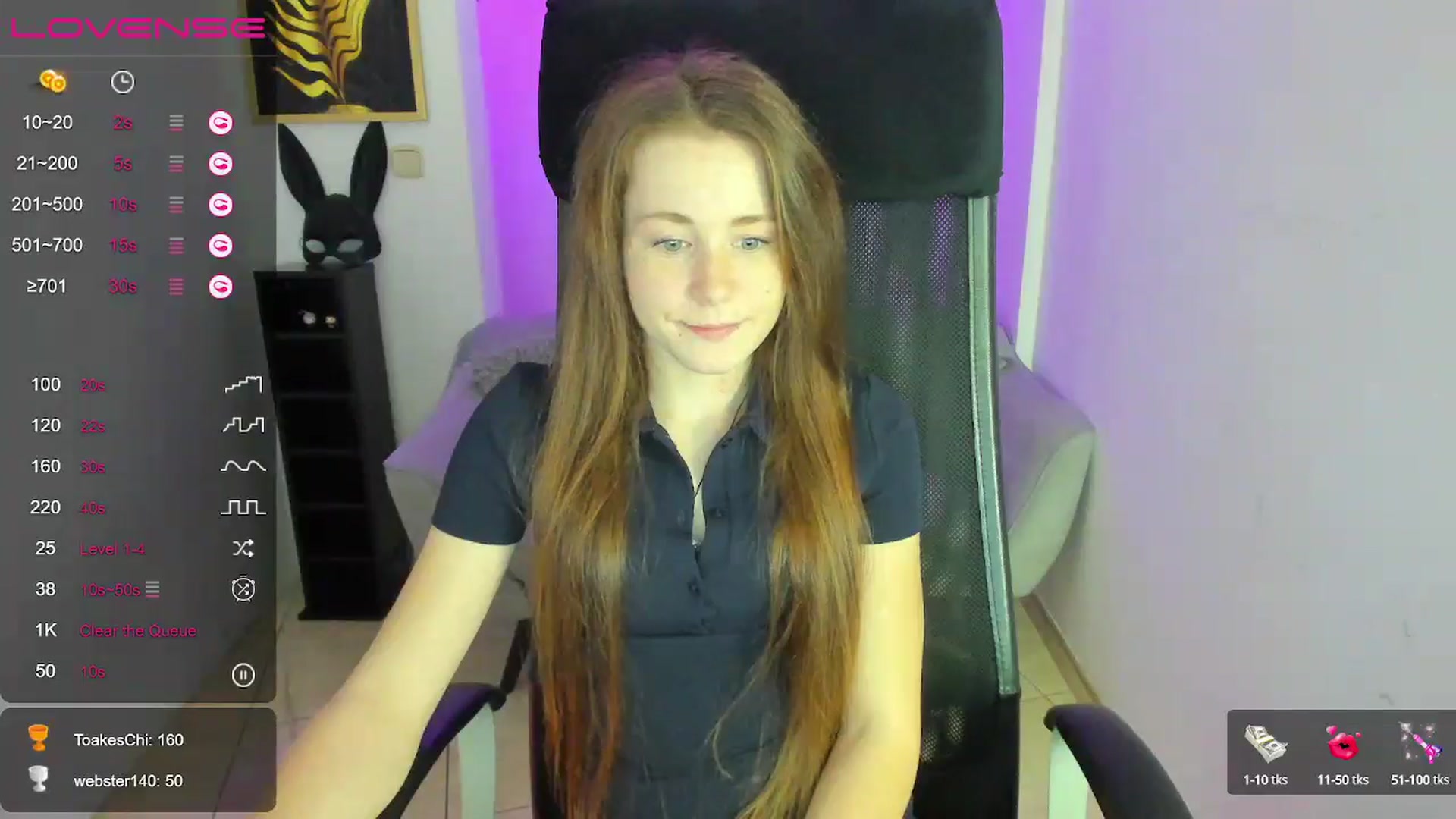 Gallery image thumbnail from Moonshinee's myfreecams stream on, 12/19/2024, 16:39 image 14 of 20