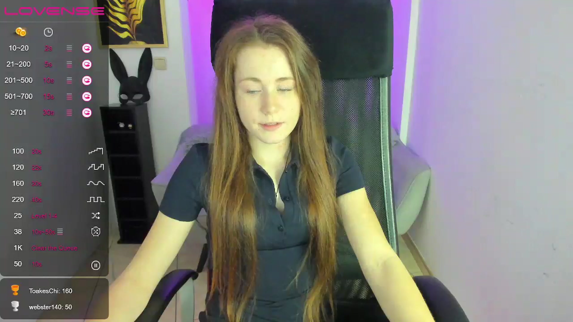Gallery image thumbnail from Moonshinee's myfreecams stream on, 12/19/2024, 16:39 image 15 of 20