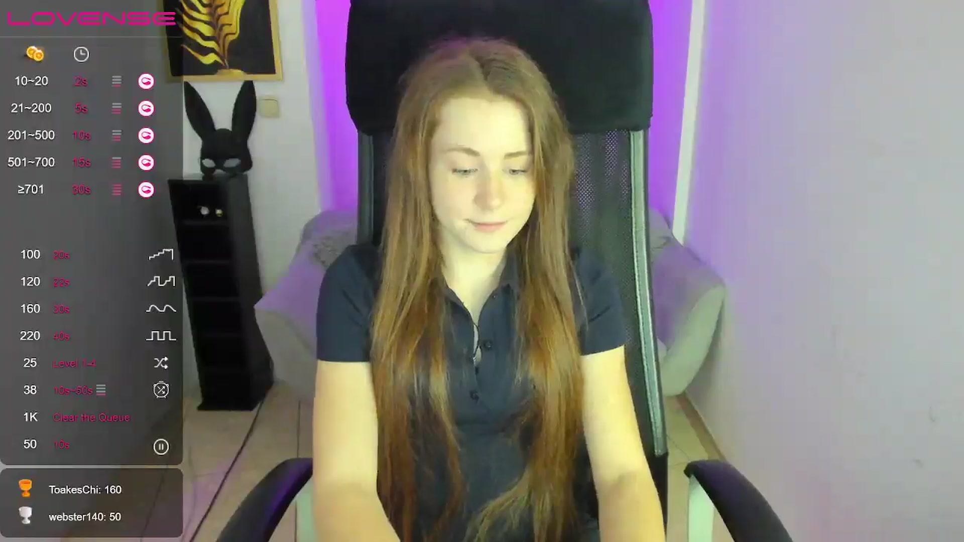 Gallery image thumbnail from Moonshinee's myfreecams stream on, 12/19/2024, 16:39 image 9 of 20
