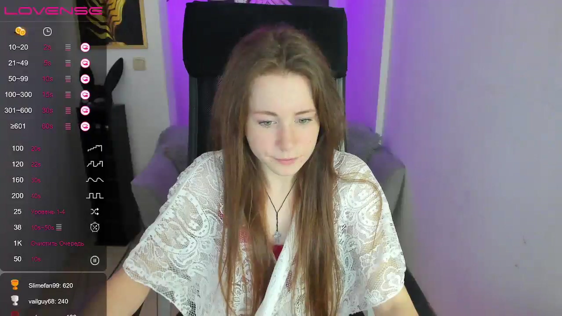 Gallery image thumbnail from Moonshinee's myfreecams stream on, 12/30/2024, 16:01 image 14 of 20