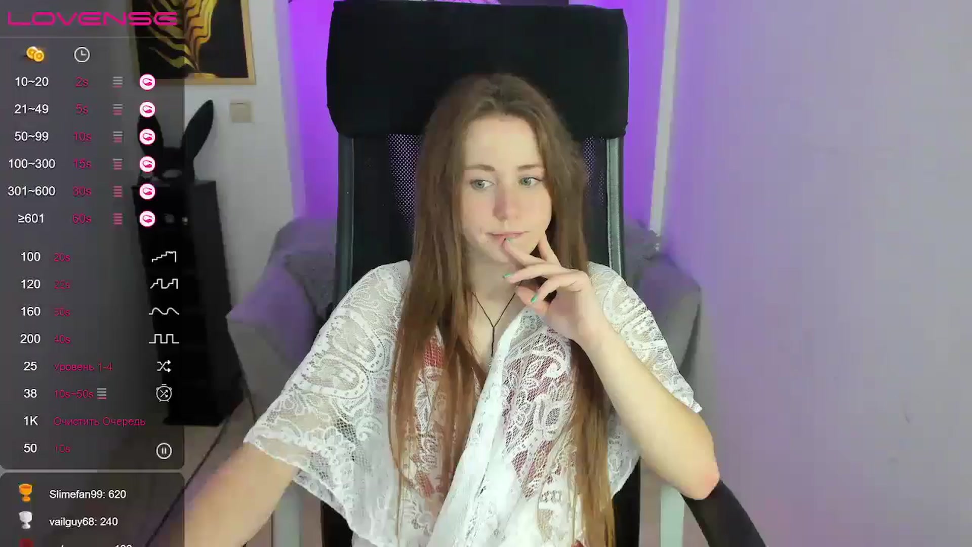Gallery image thumbnail from Moonshinee's myfreecams stream on, 12/30/2024, 16:01 image 16 of 20