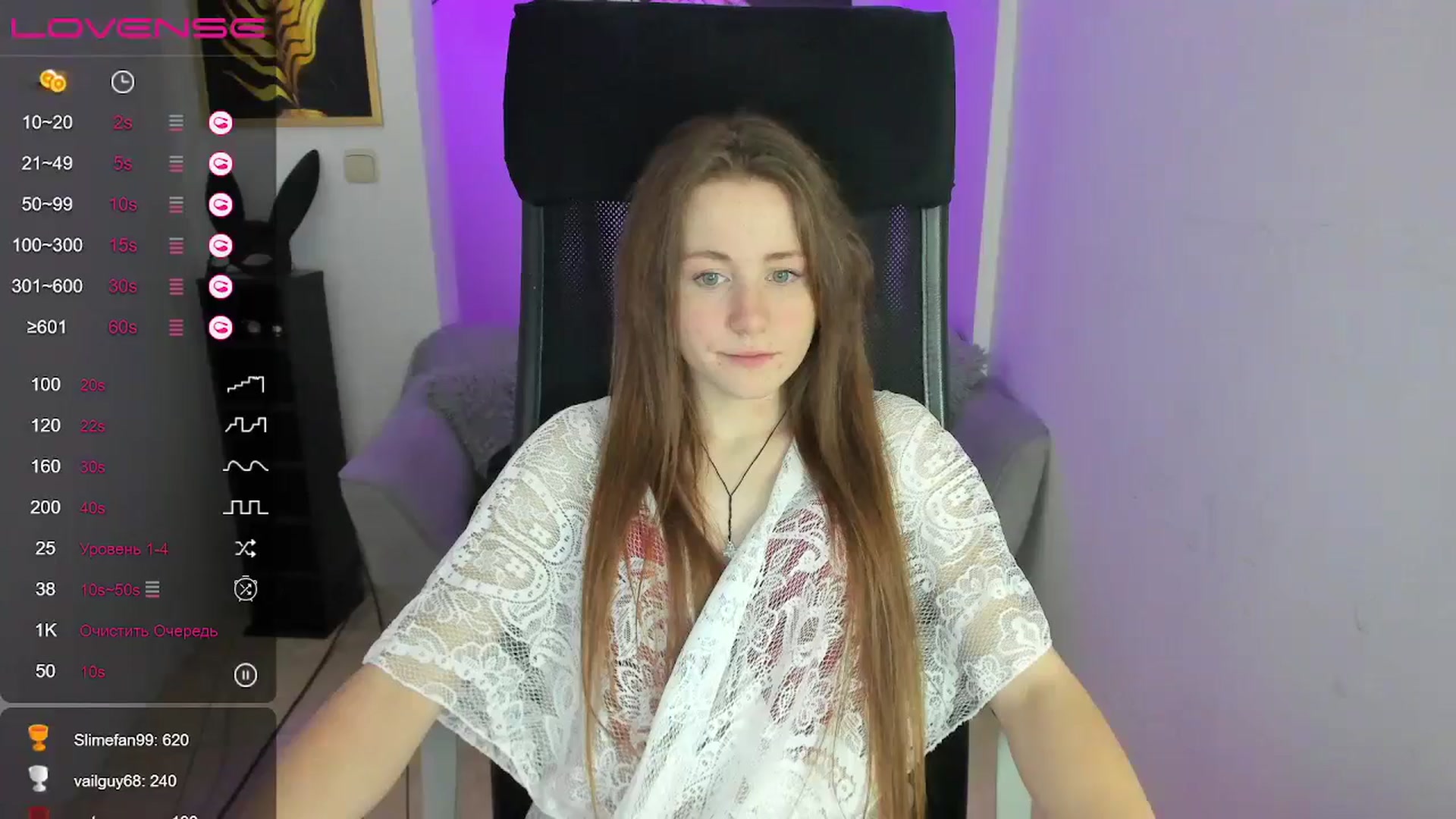 Gallery image thumbnail from Moonshinee's myfreecams stream on, 12/30/2024, 16:01 image 18 of 20
