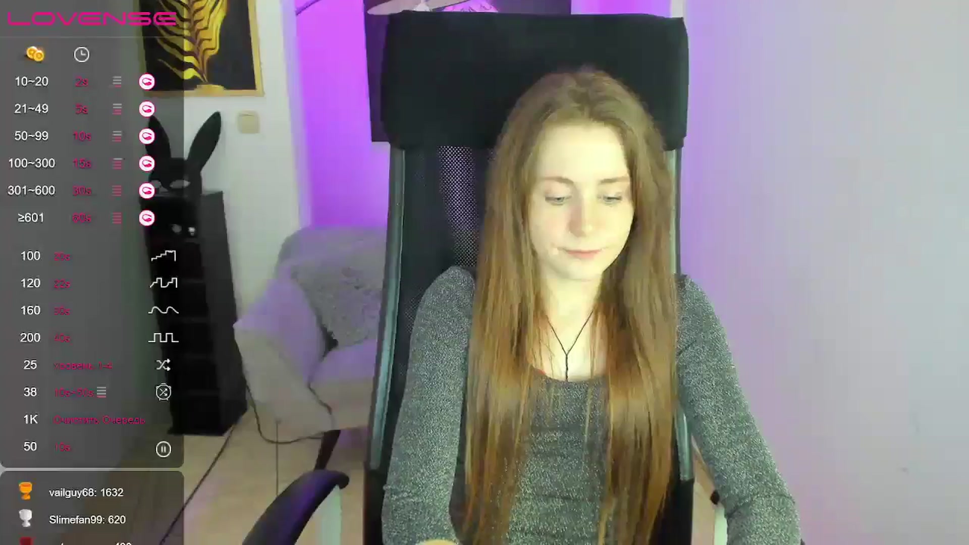 Gallery image thumbnail from Moonshinee's myfreecams stream on, 12/30/2024, 21:06 image 15 of 20