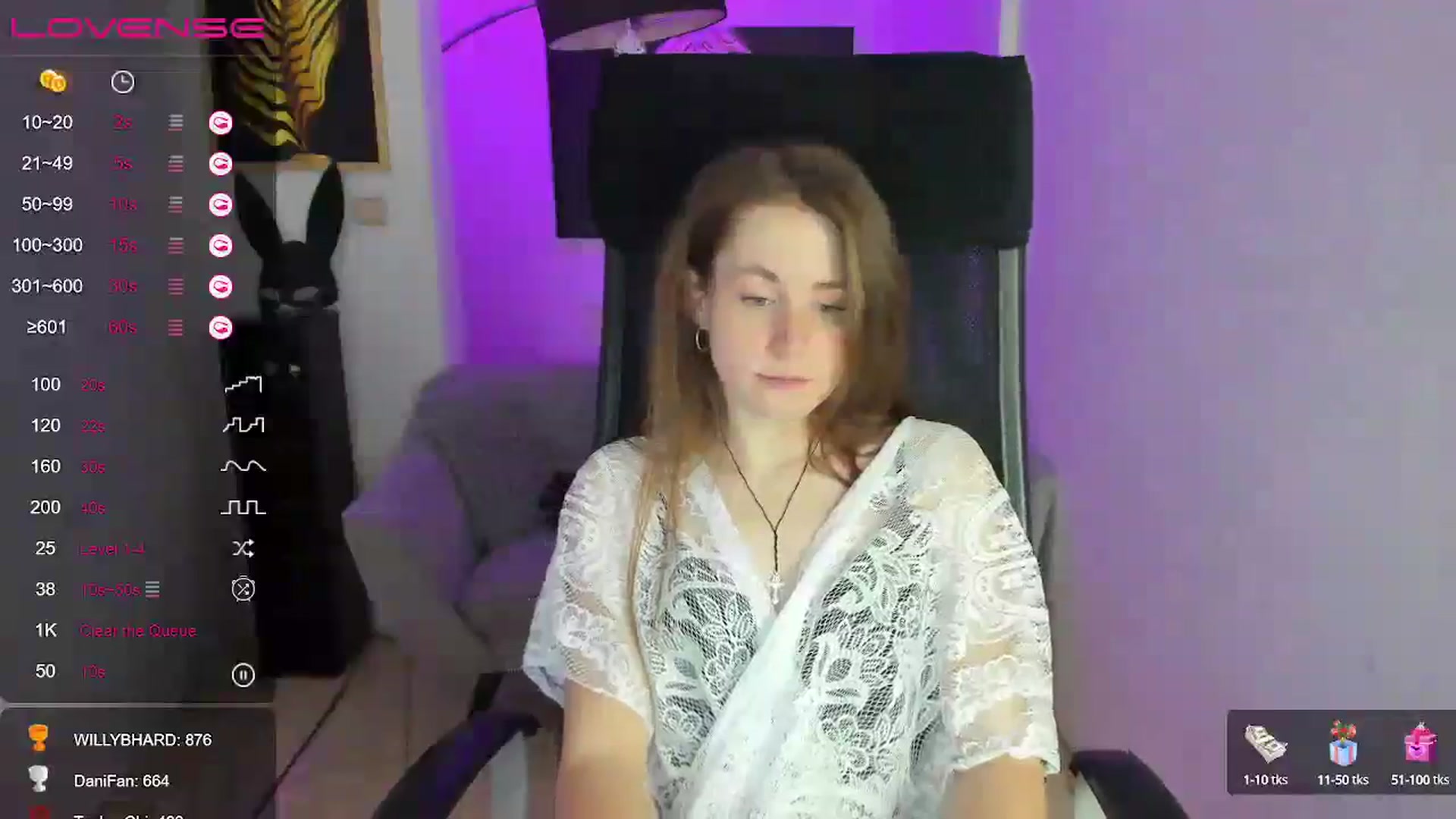 Gallery image thumbnail from Moonshinee's myfreecams stream on, 01/02/2025, 16:44 image 11 of 20