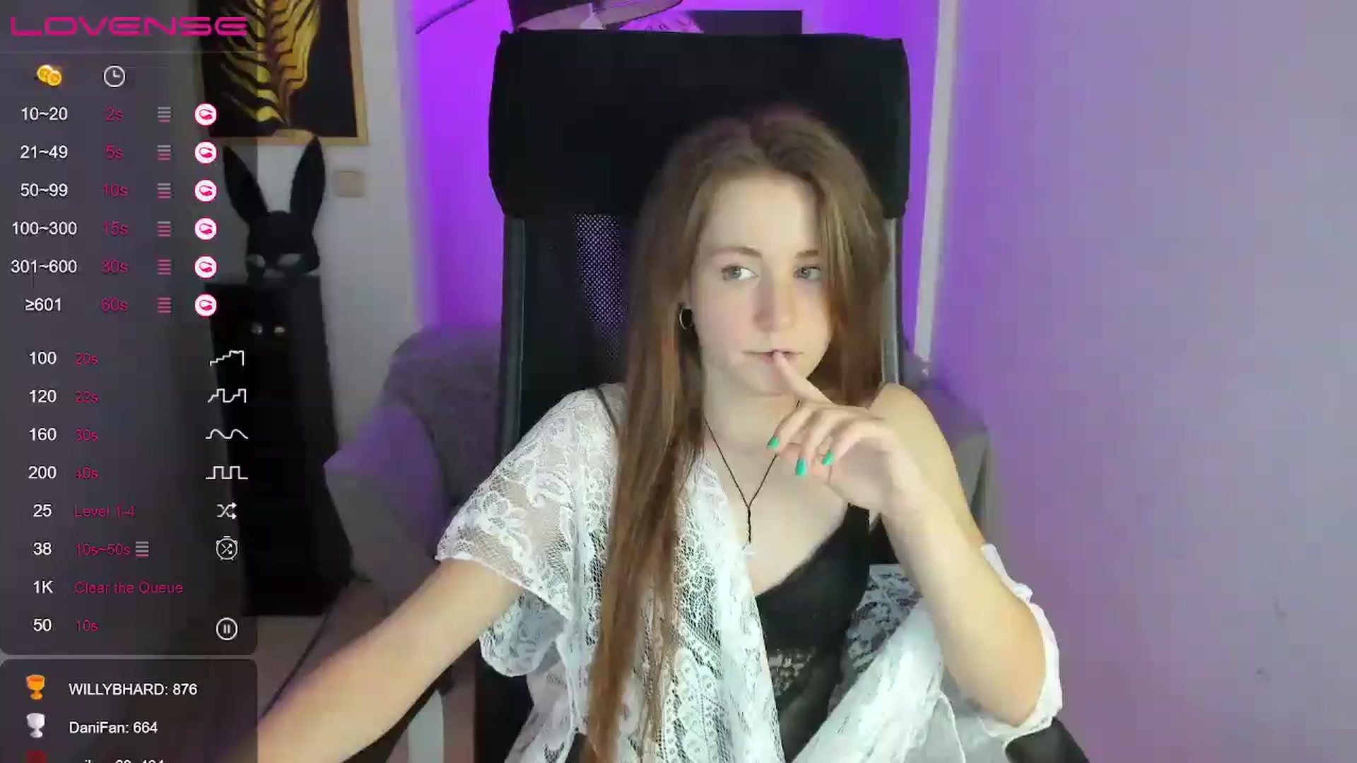 Gallery image thumbnail from Moonshinee's myfreecams stream on, 01/02/2025, 20:10 image 20 of 20