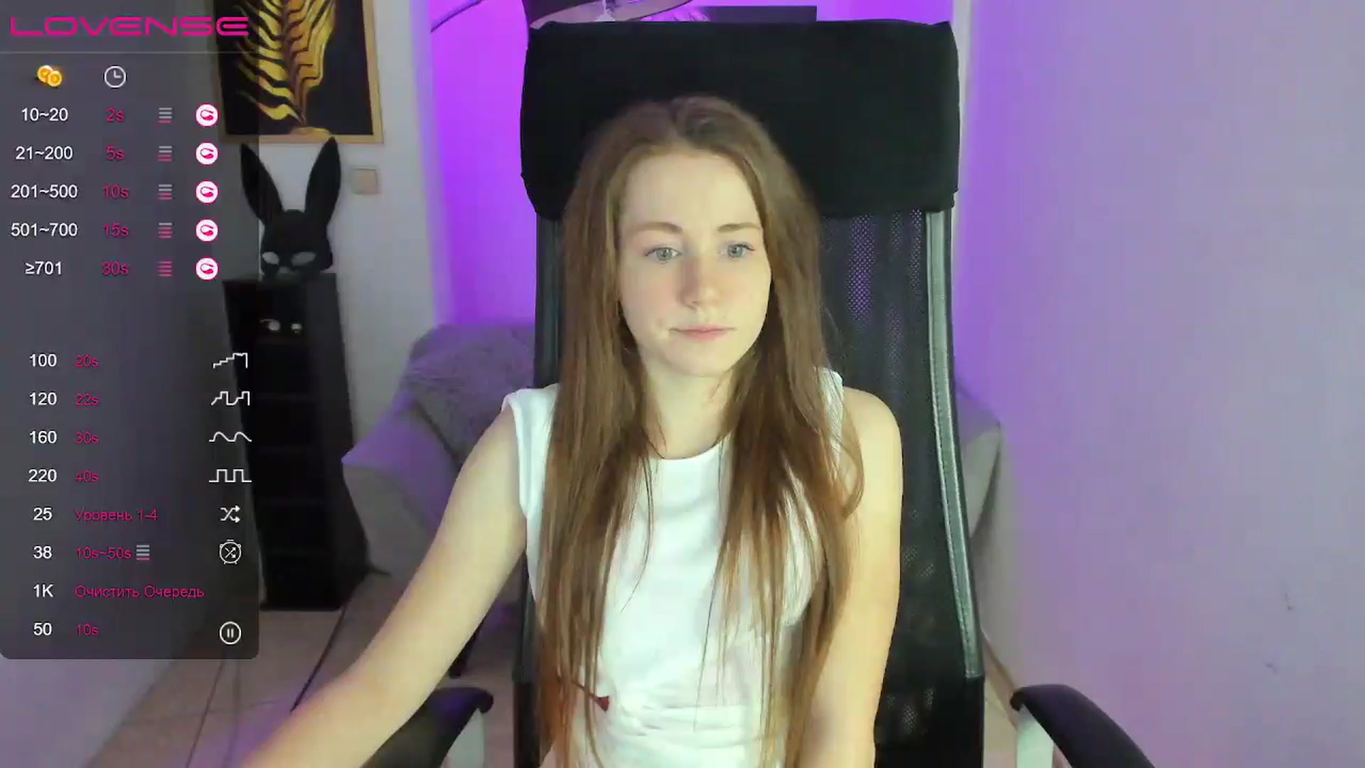 Gallery image thumbnail from Moonshinee's myfreecams stream on, 01/03/2025, 13:57 image 6 of 20