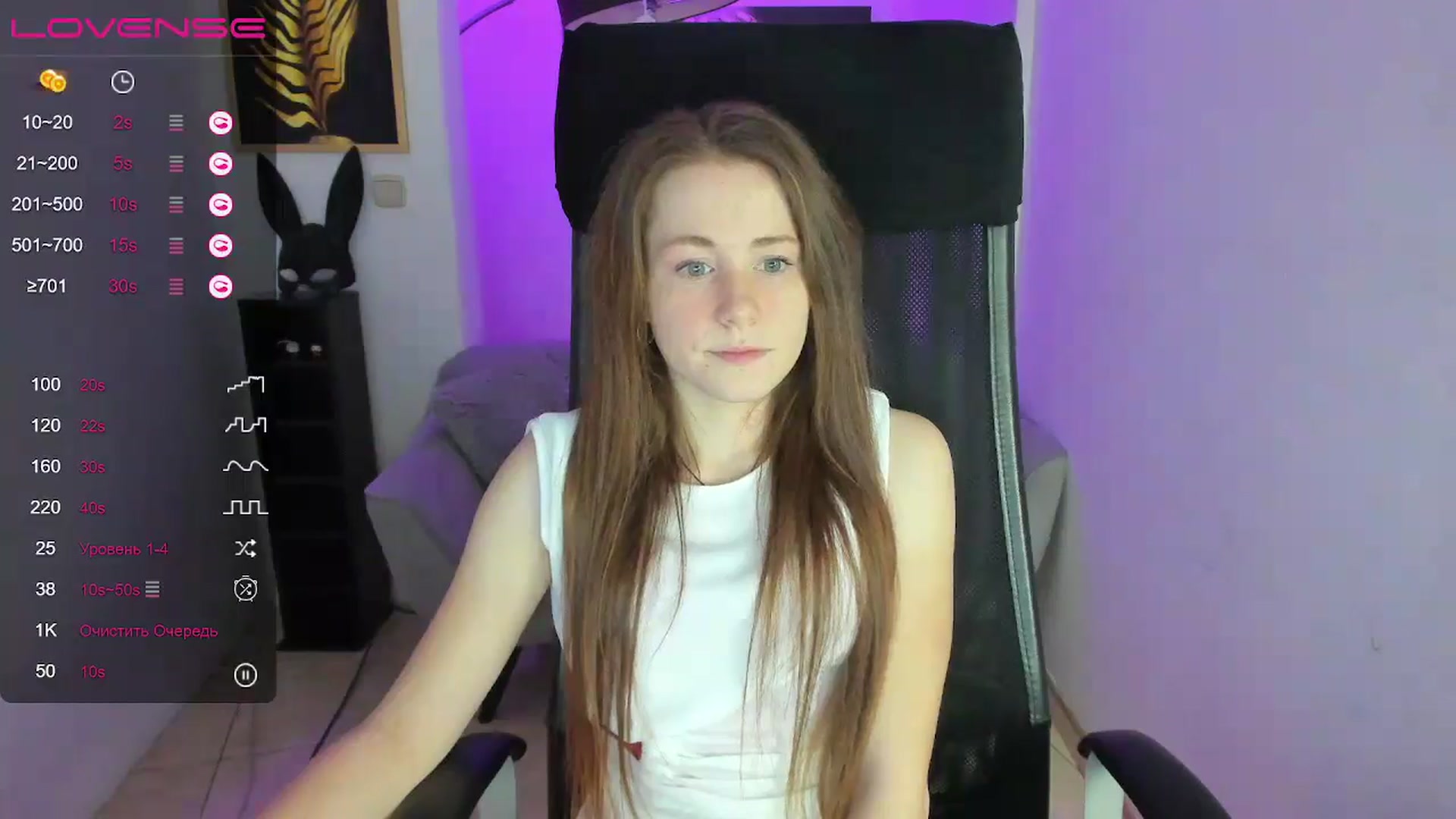 Gallery image thumbnail from Moonshinee's myfreecams stream on, 01/03/2025, 13:57 image 4 of 20