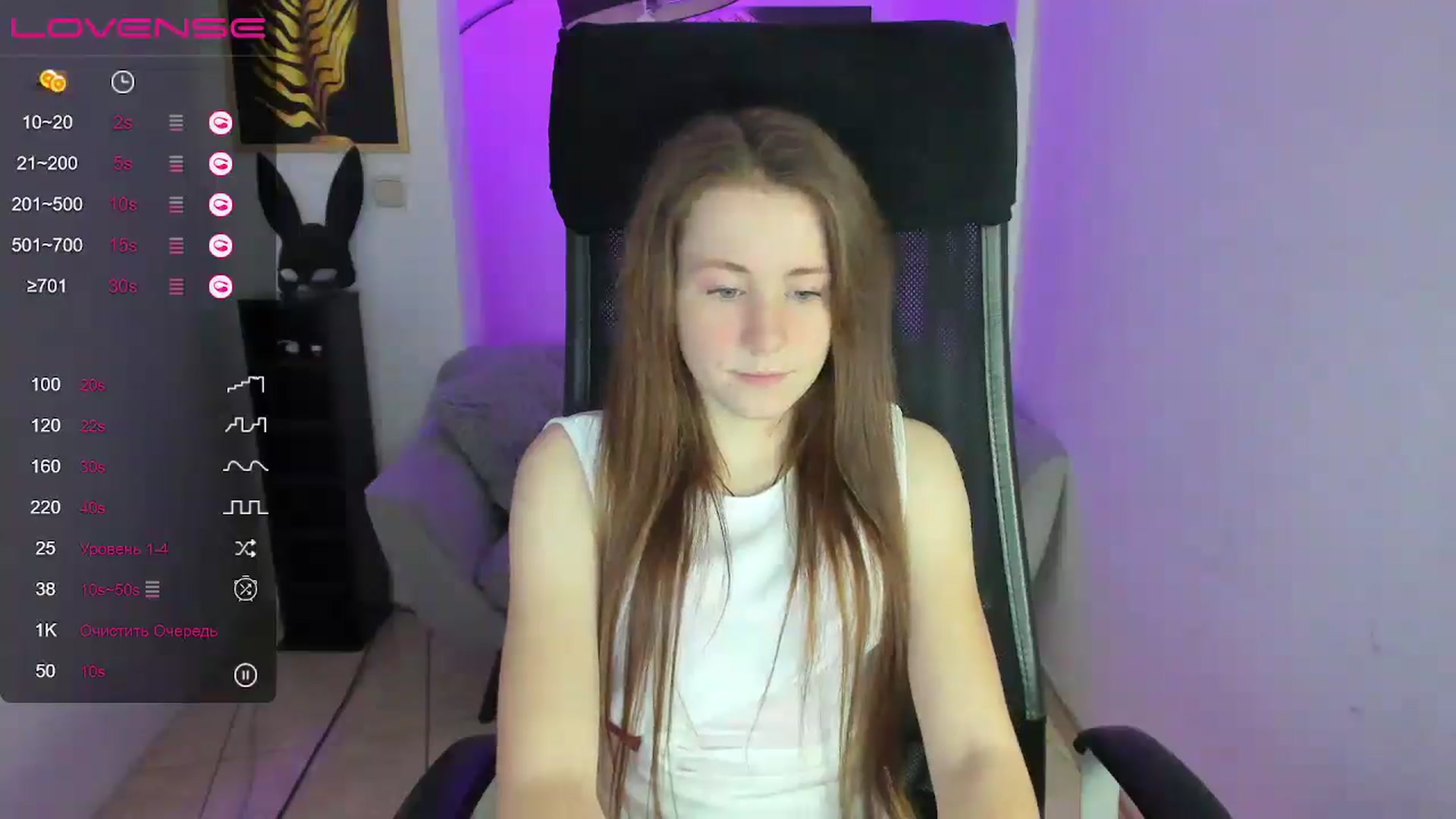 Gallery image thumbnail from Moonshinee's myfreecams stream on, 01/03/2025, 13:57 image 13 of 20