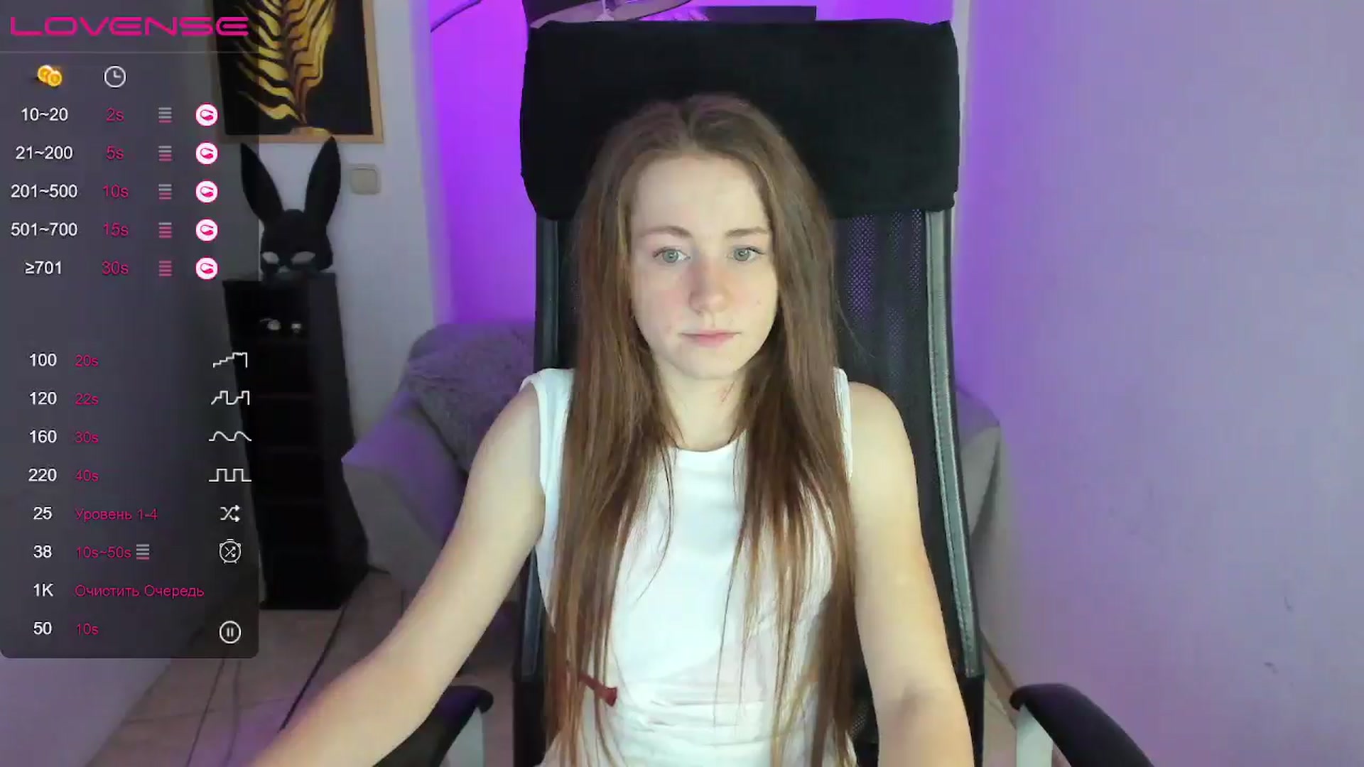 Gallery image thumbnail from Moonshinee's myfreecams stream on, 01/03/2025, 13:57 image 8 of 20