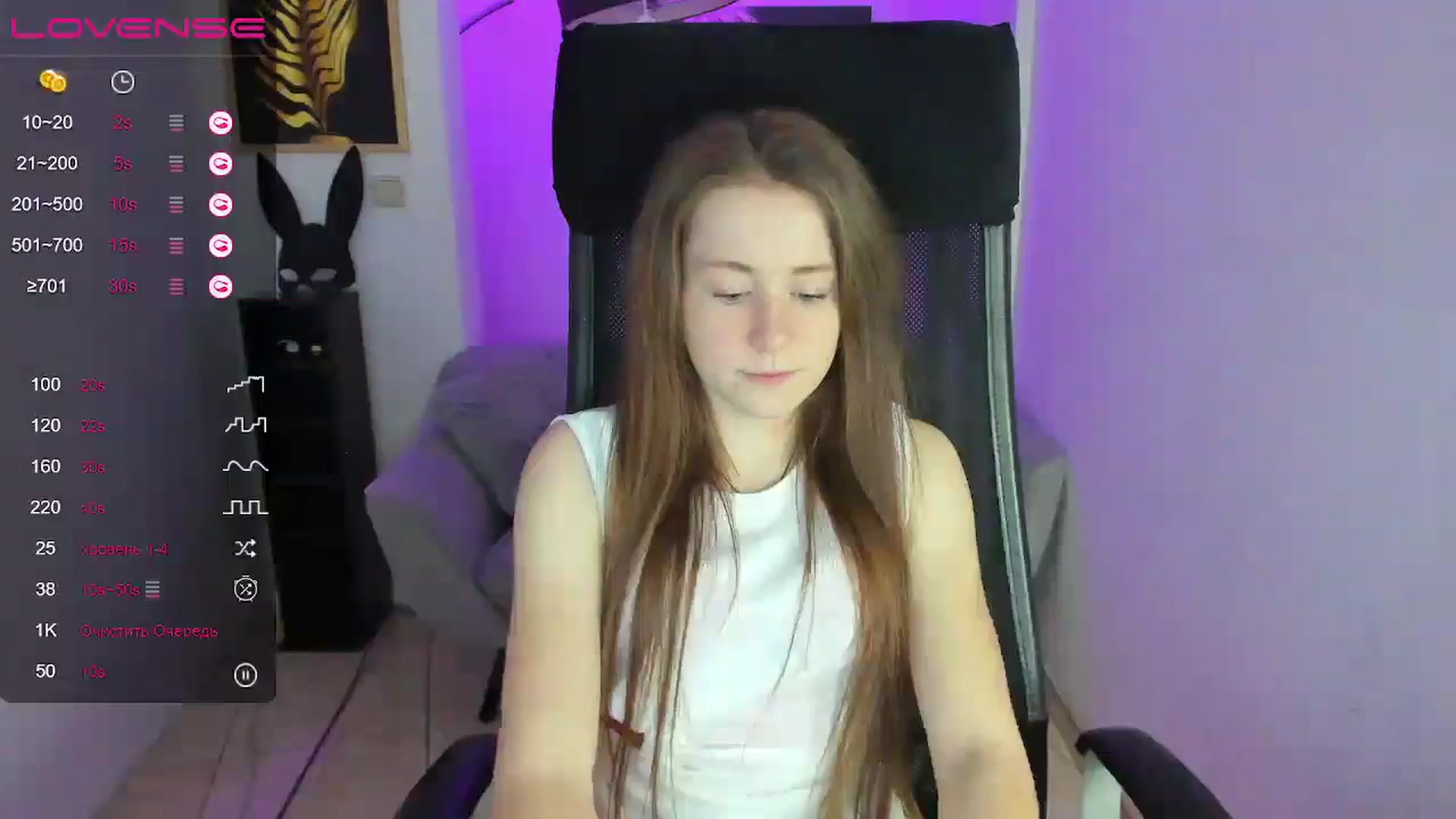 Gallery image thumbnail from Moonshinee's myfreecams stream on, 01/03/2025, 13:57 image 16 of 20