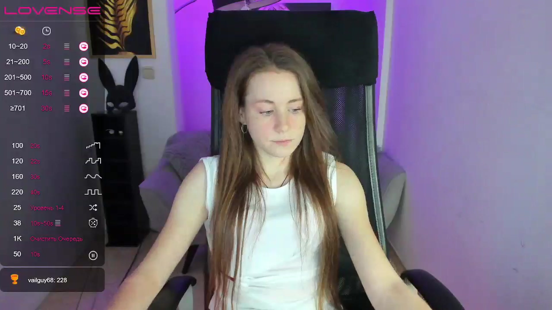Gallery image thumbnail from Moonshinee's myfreecams stream on, 01/03/2025, 14:37 image 16 of 20