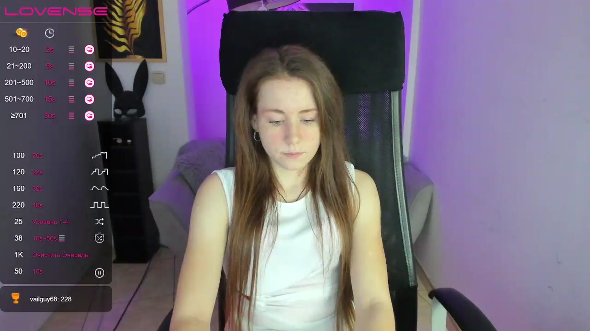 Gallery image thumbnail from Moonshinee's myfreecams stream on, 01/03/2025, 14:37 image 11 of 20