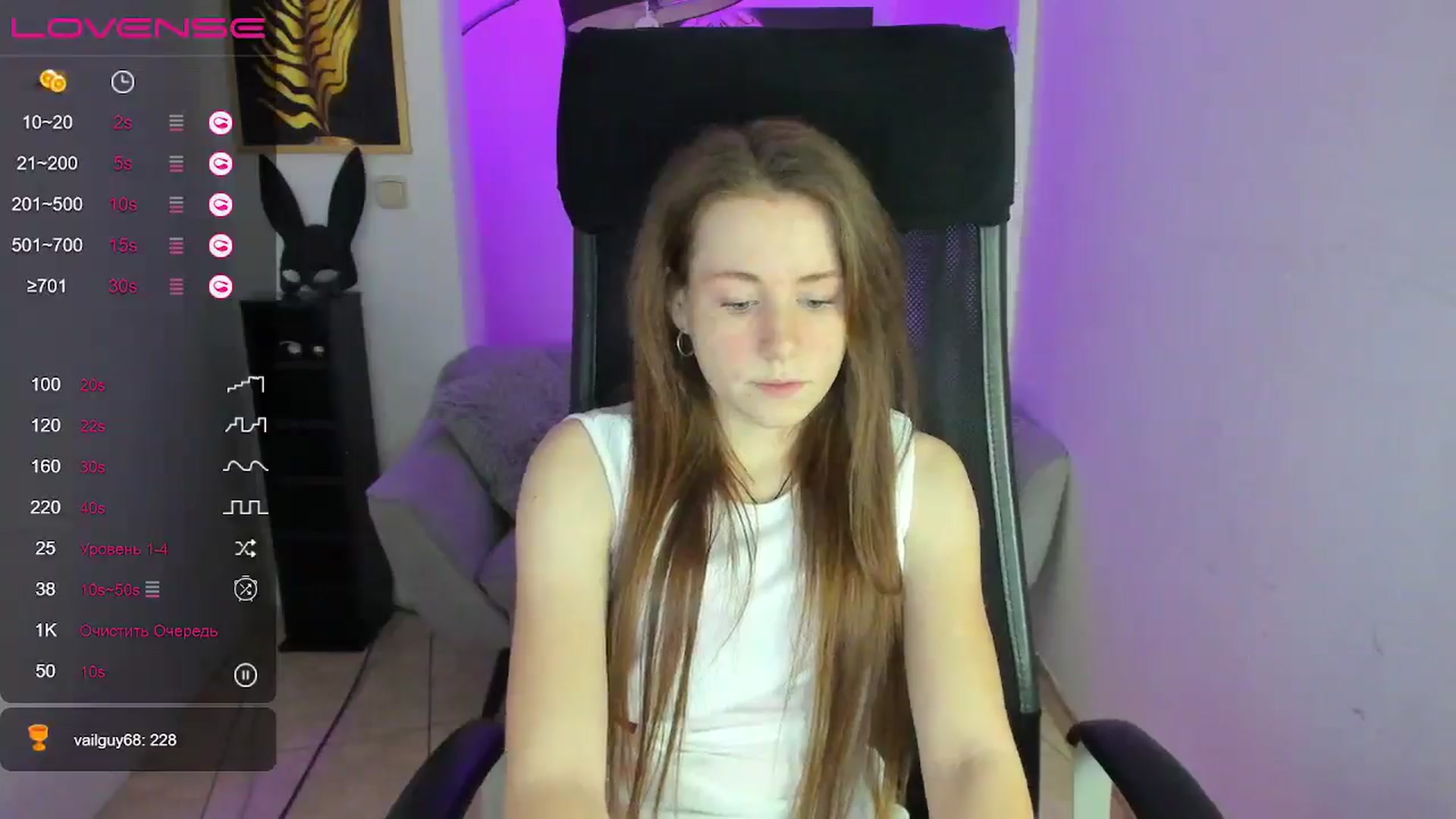 Gallery image thumbnail from Moonshinee's myfreecams stream on, 01/03/2025, 14:37 image 7 of 20