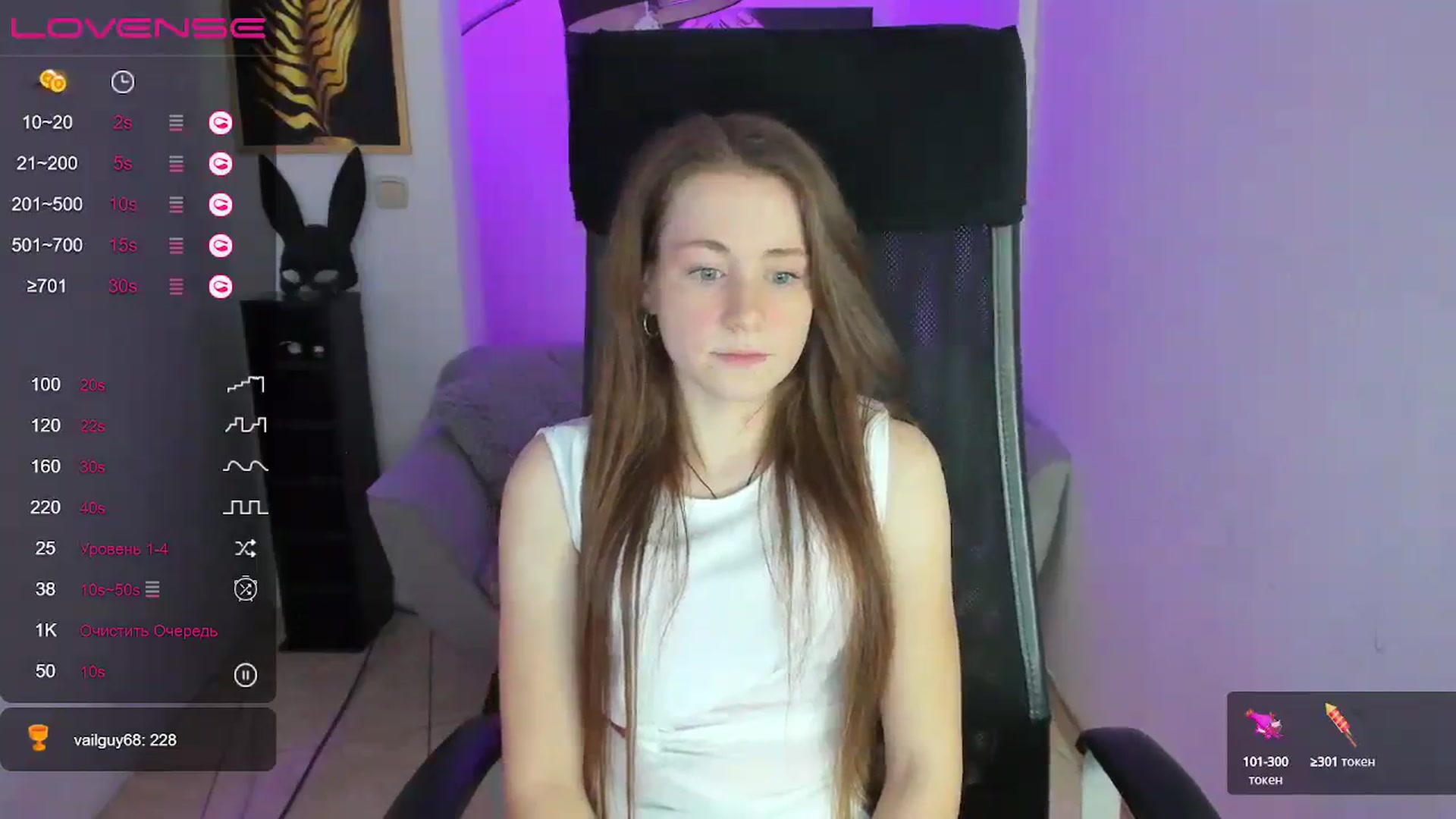 Gallery image thumbnail from Moonshinee's myfreecams stream on, 01/03/2025, 14:37 image 15 of 20