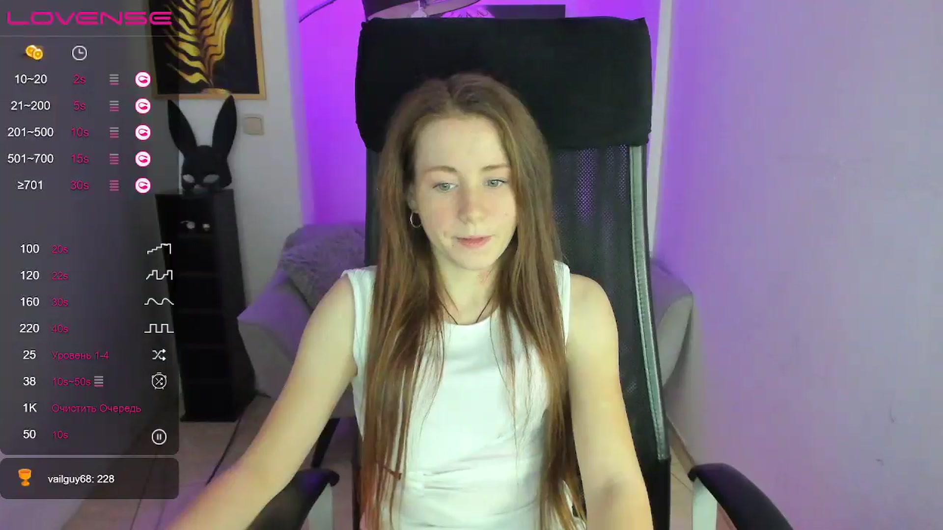 Gallery image thumbnail from Moonshinee's myfreecams stream on, 01/03/2025, 14:37 image 12 of 20
