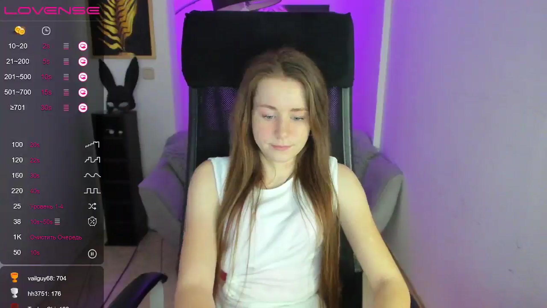 Gallery image thumbnail from Moonshinee's myfreecams stream on, 01/03/2025, 19:09 image 18 of 20
