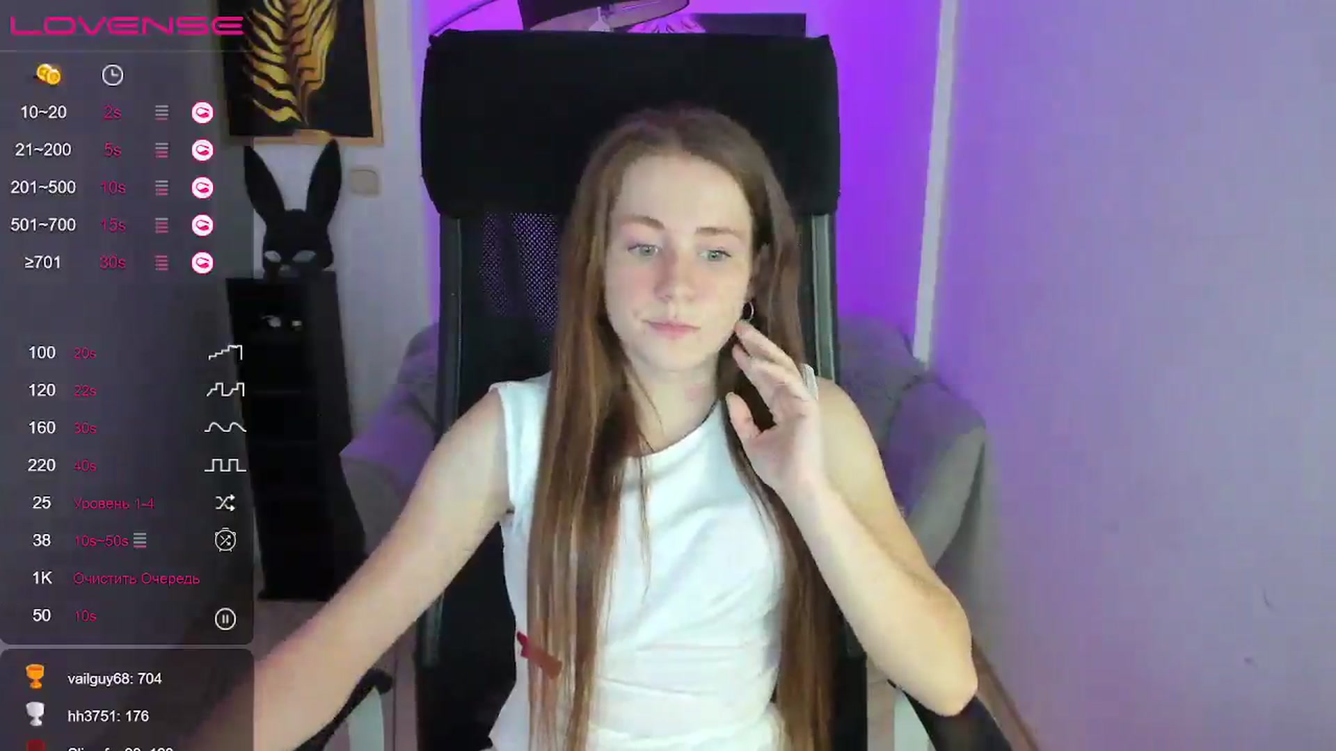 Gallery image thumbnail from Moonshinee's myfreecams stream on, 01/03/2025, 19:24 image 7 of 20