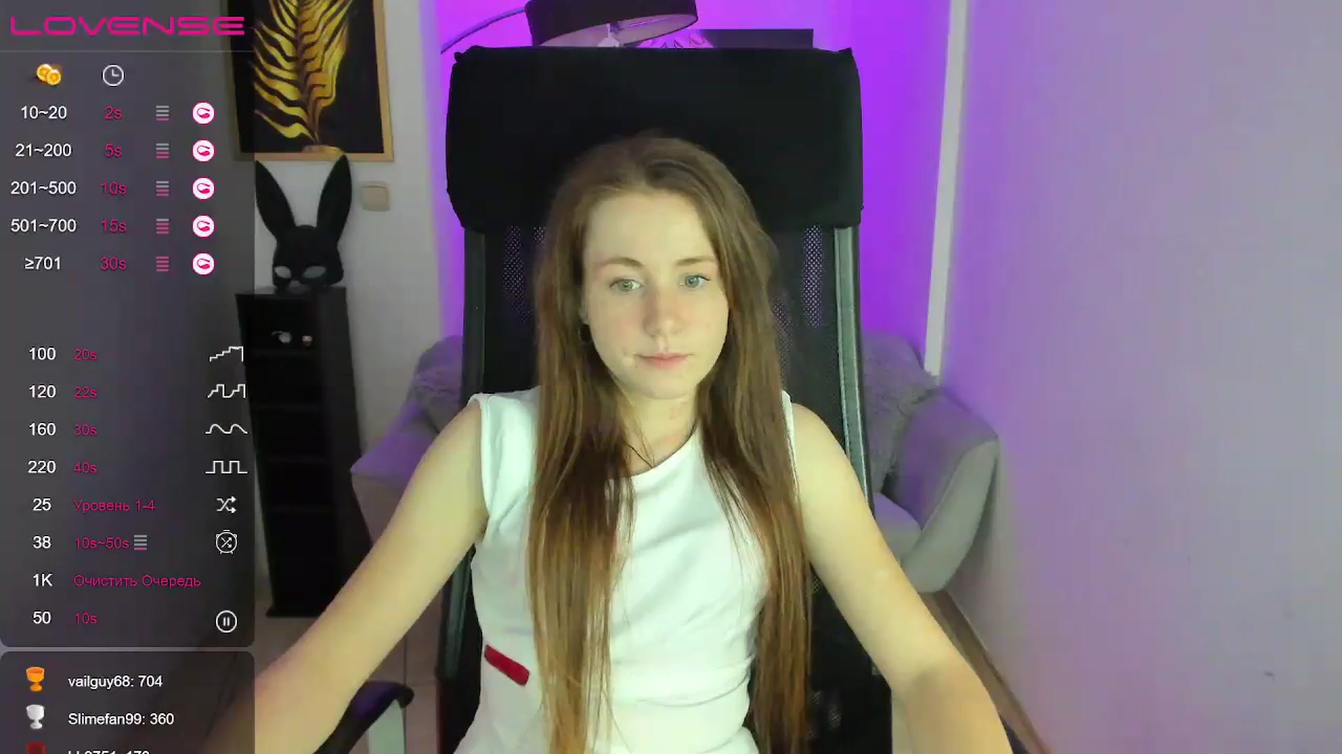 Gallery image thumbnail from Moonshinee's myfreecams stream on, 01/03/2025, 21:09 image 8 of 20