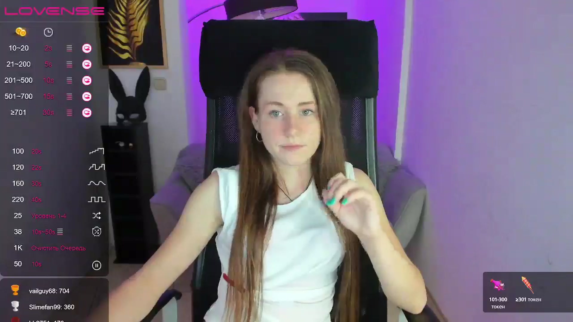Gallery image thumbnail from Moonshinee's myfreecams stream on, 01/03/2025, 21:09 image 5 of 20