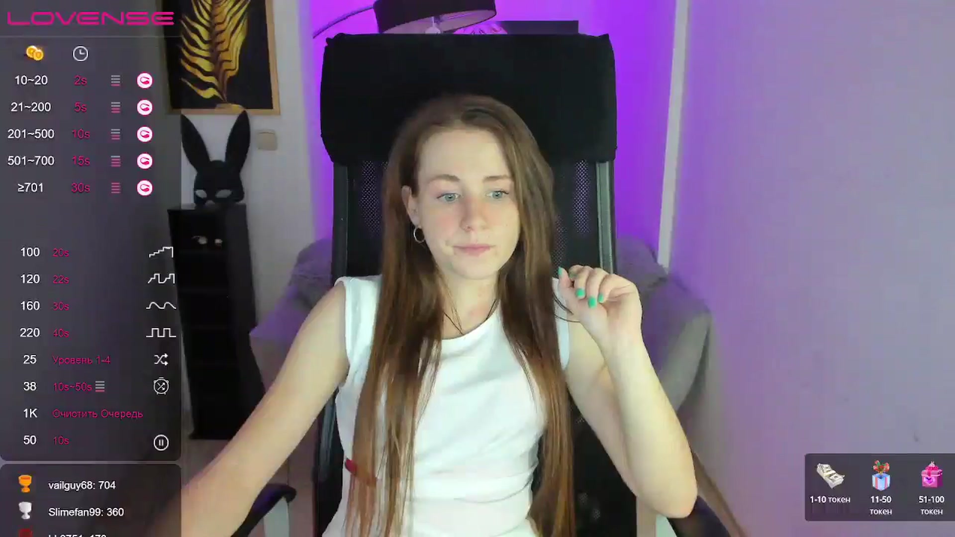 Gallery image thumbnail from Moonshinee's myfreecams stream on, 01/03/2025, 21:09 image 6 of 20