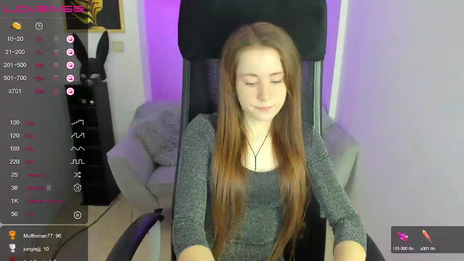 Gallery image thumbnail from Moonshinee's myfreecams stream on, 01/04/2025, 14:39 image 3 of 20