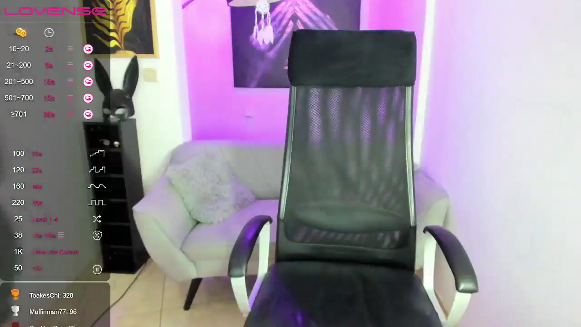 Gallery image thumbnail from Moonshinee's myfreecams stream on, 01/04/2025, 18:20 image 11 of 20