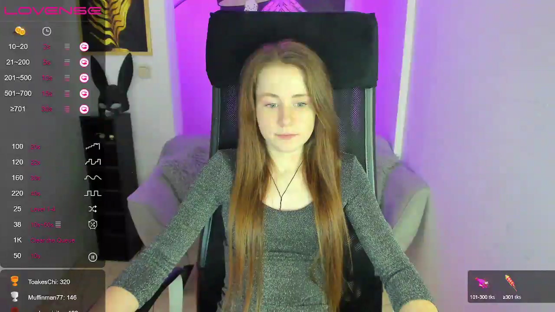 Gallery image thumbnail from Moonshinee's myfreecams stream on, 01/04/2025, 18:34 image 17 of 20