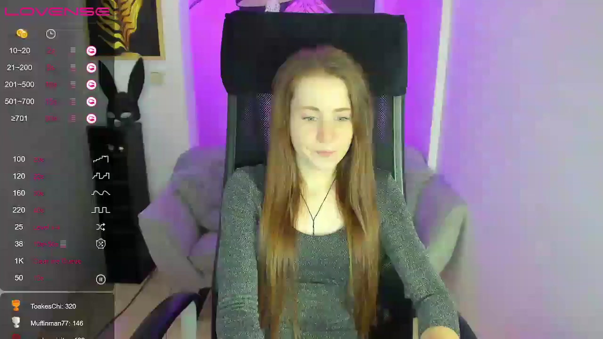 Gallery image thumbnail from Moonshinee's myfreecams stream on, 01/04/2025, 18:34 image 8 of 20