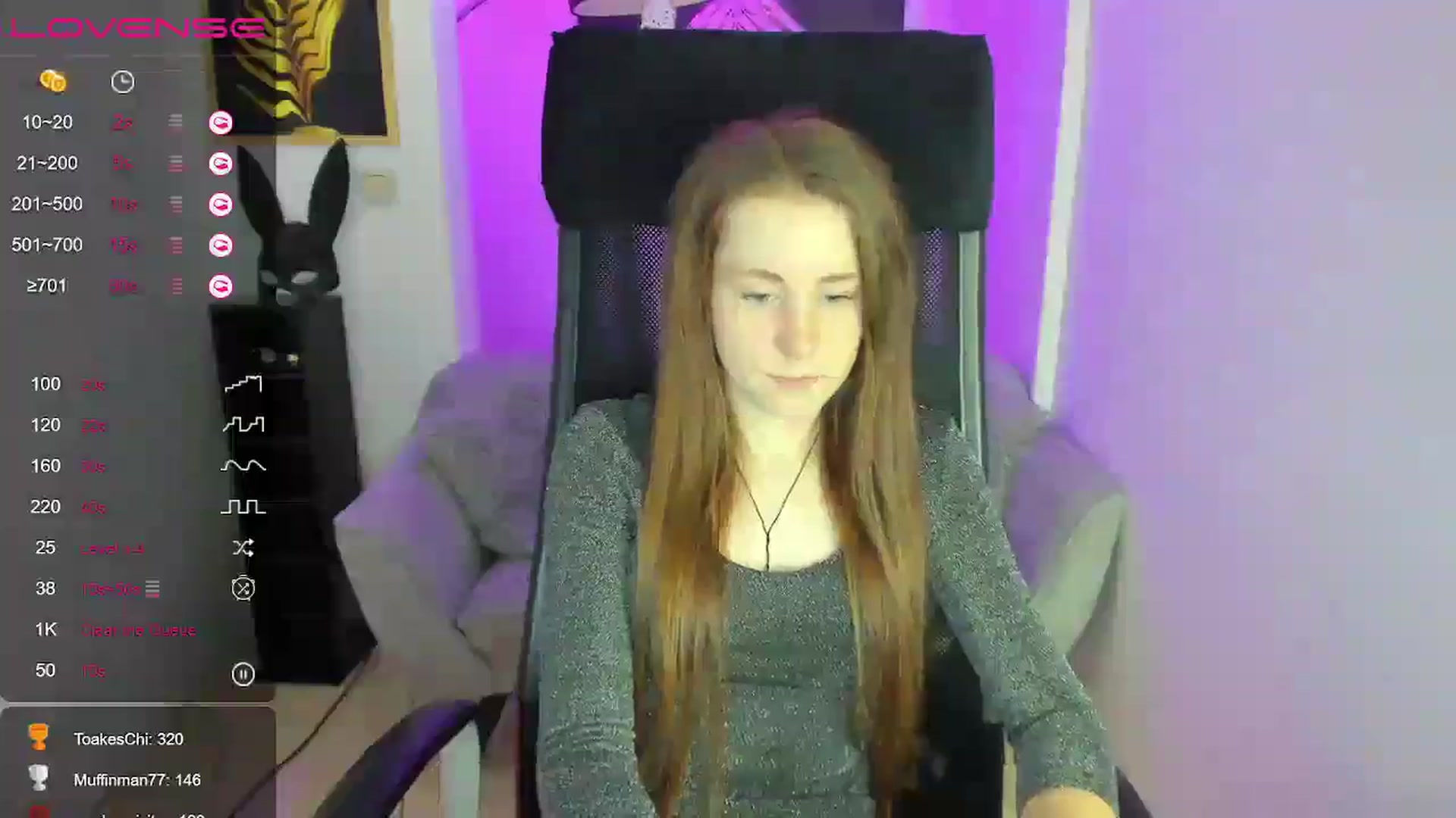 Gallery image thumbnail from Moonshinee's myfreecams stream on, 01/04/2025, 18:34 image 10 of 20